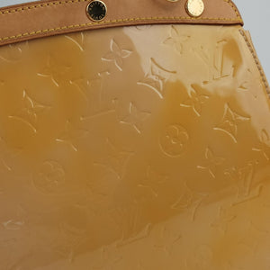 Secondhand Louis Vuitton Brea MM Broncorail Vernis M91456 shoulderbag | stylenewstar