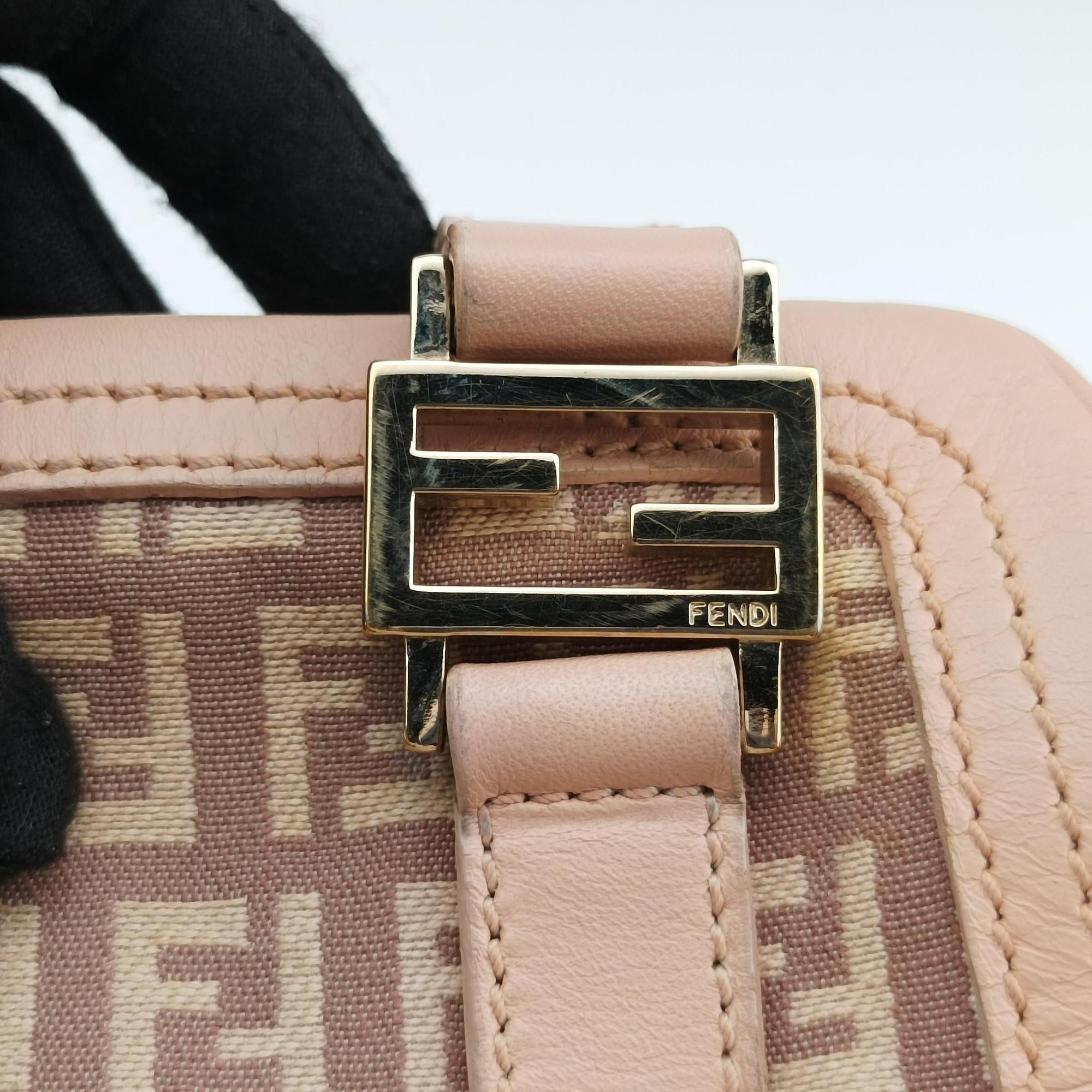 Pre-owned Fendi Zucchino Beige×Pink canvas×Leather 8BL074 handbag | stylenewstar