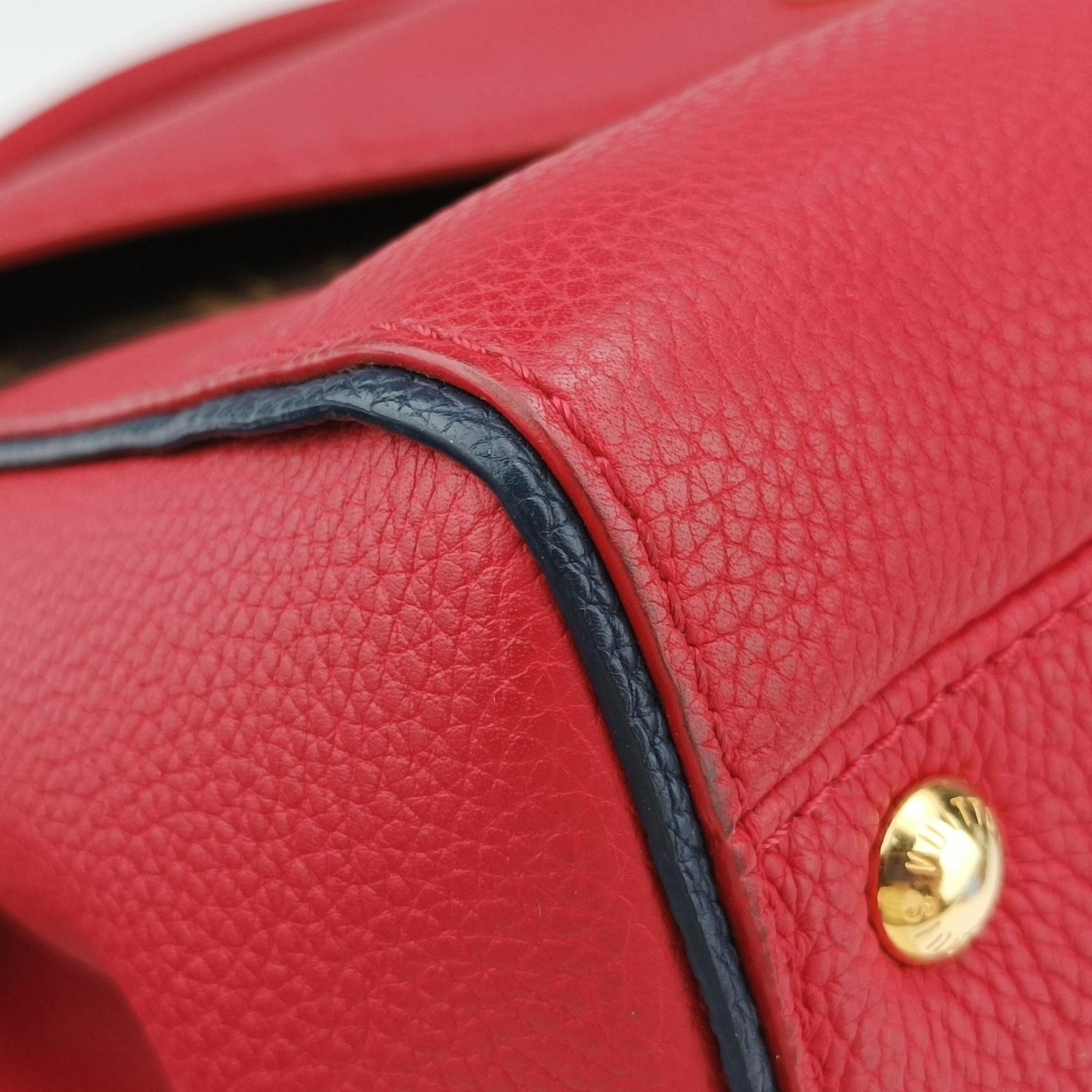 Secondhand Louis Vuitton DOUBLE V ruby Monogram Canvas ácalf leather M54624 shoulderbag | stylenewstar