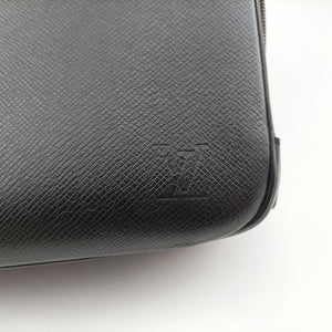 Vintage Louis Vuitton Neo IgorArdoise black Taiga M32782 handbag | stylenewstar