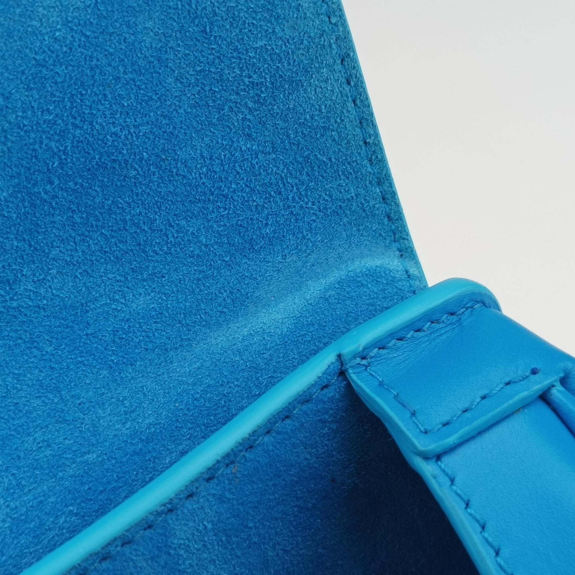 Secondhand Christian Dior Bobby Blue leather  shoulderbag | stylenewstar