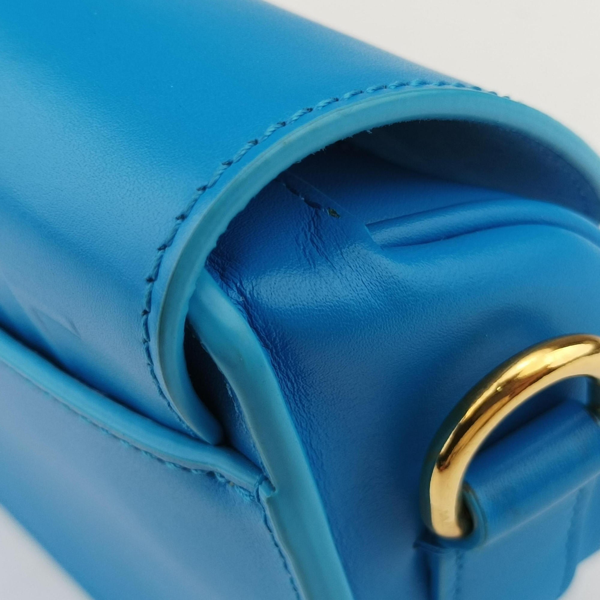 Secondhand Christian Dior Bobby Blue leather  shoulderbag | stylenewstar