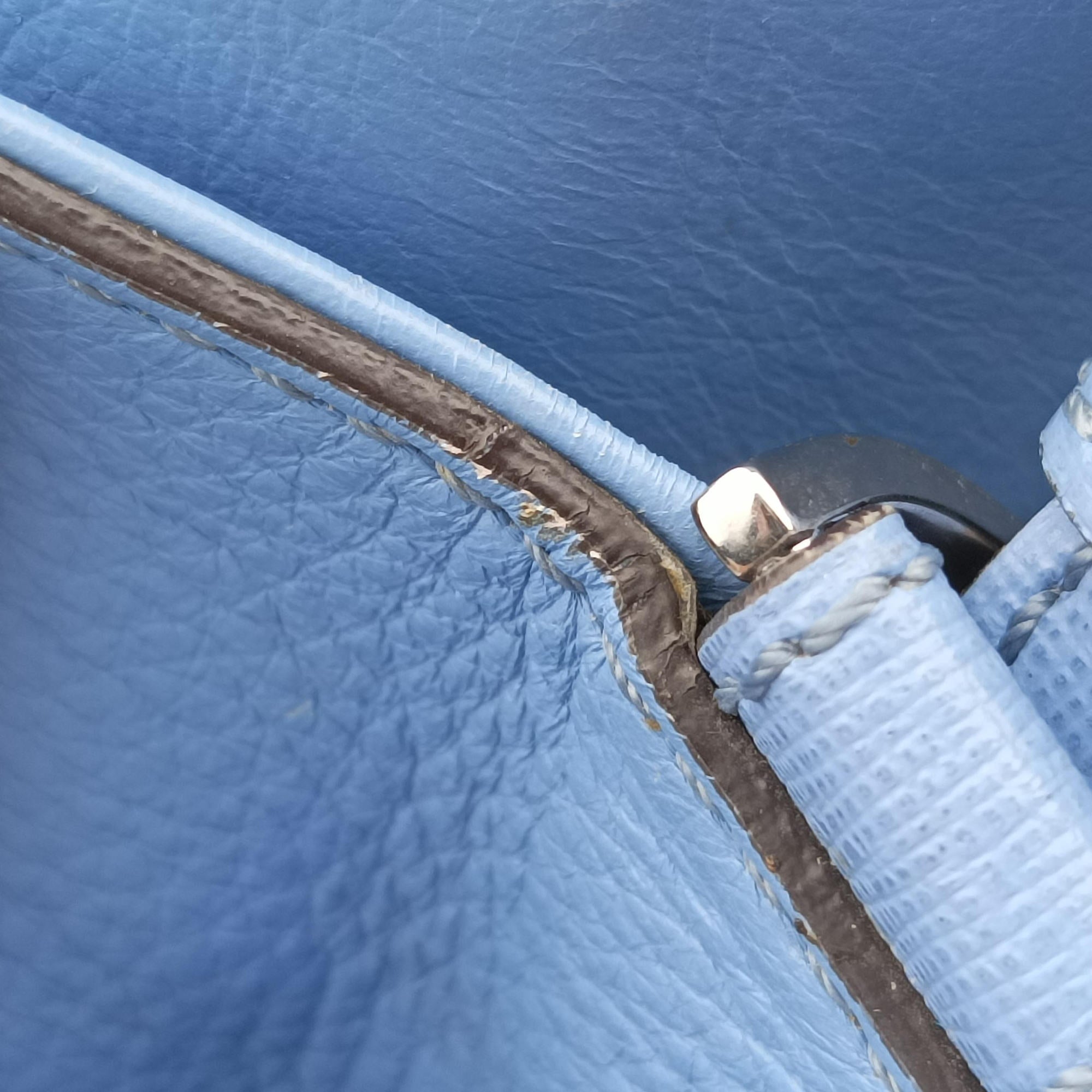 Pre-owned Fendi 2 JOURS Blue Leather 8BH250 shoulderbag | stylenewstar