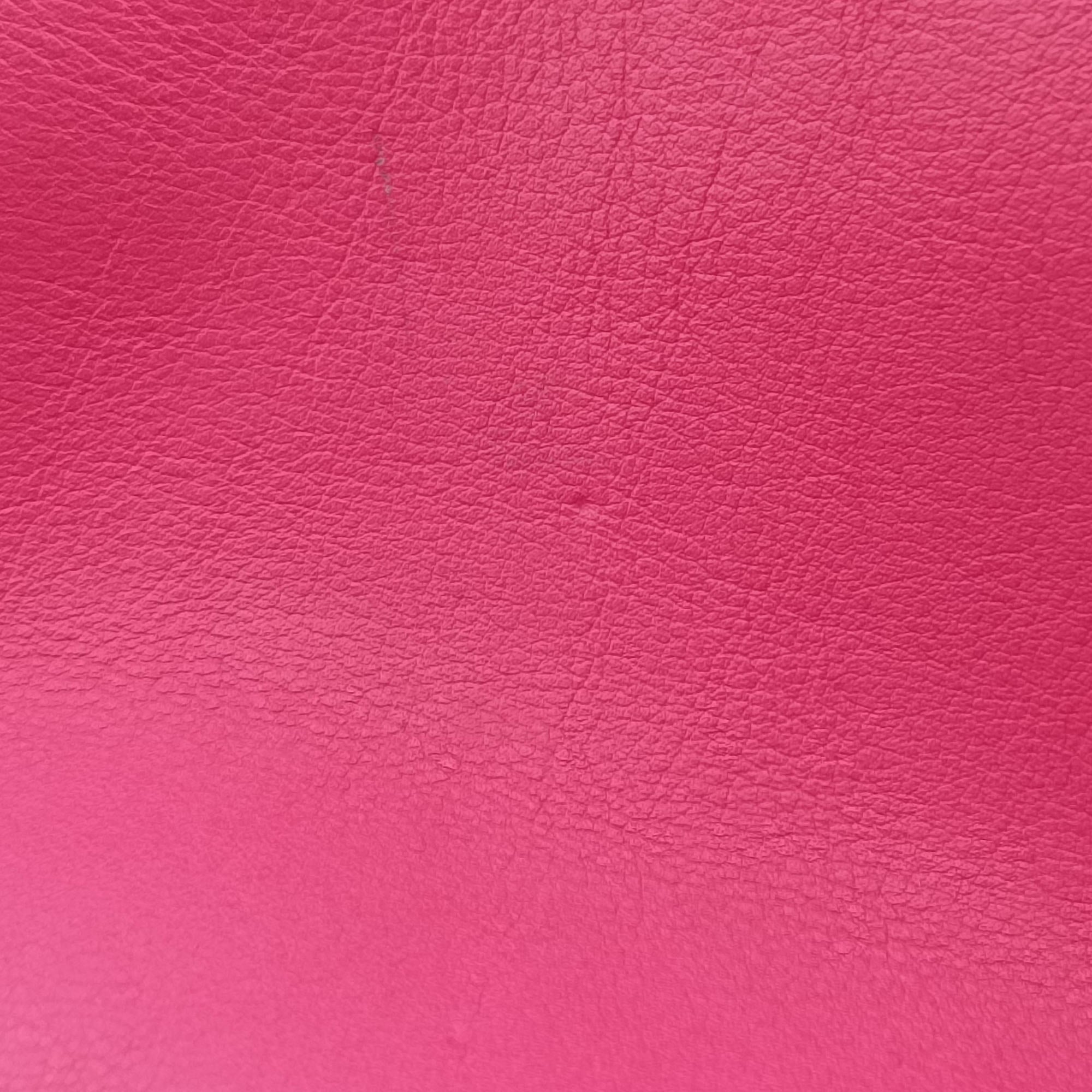 Pre-owned Valentino Rockstud Rose Leather  handbag | stylenewstar