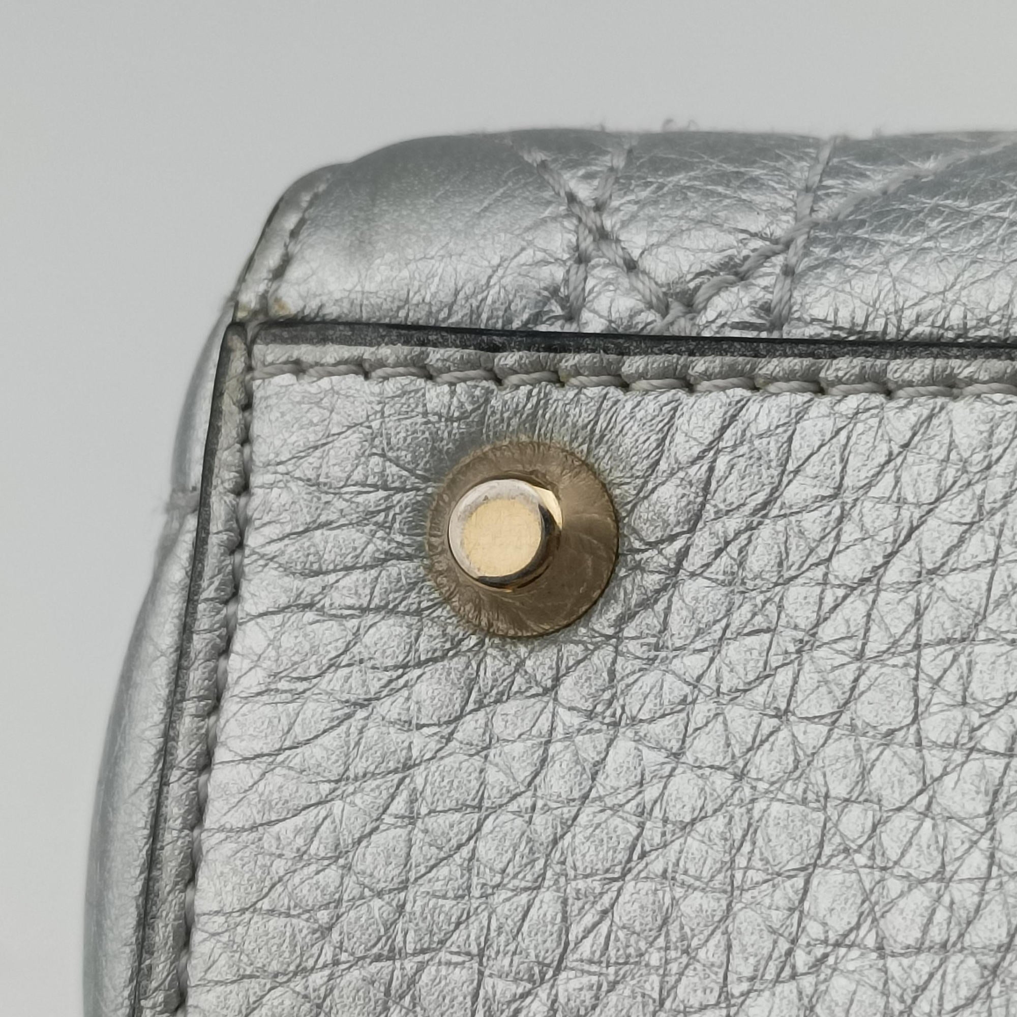Pre-owned Christian Dior Lady Dior Silver lambskin  shoulderbag | stylenewstar
