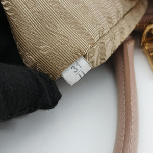 Vintage Prada Galleria Pink SAFFIANO Leather BN1801 shoulderbag | stylenewstar