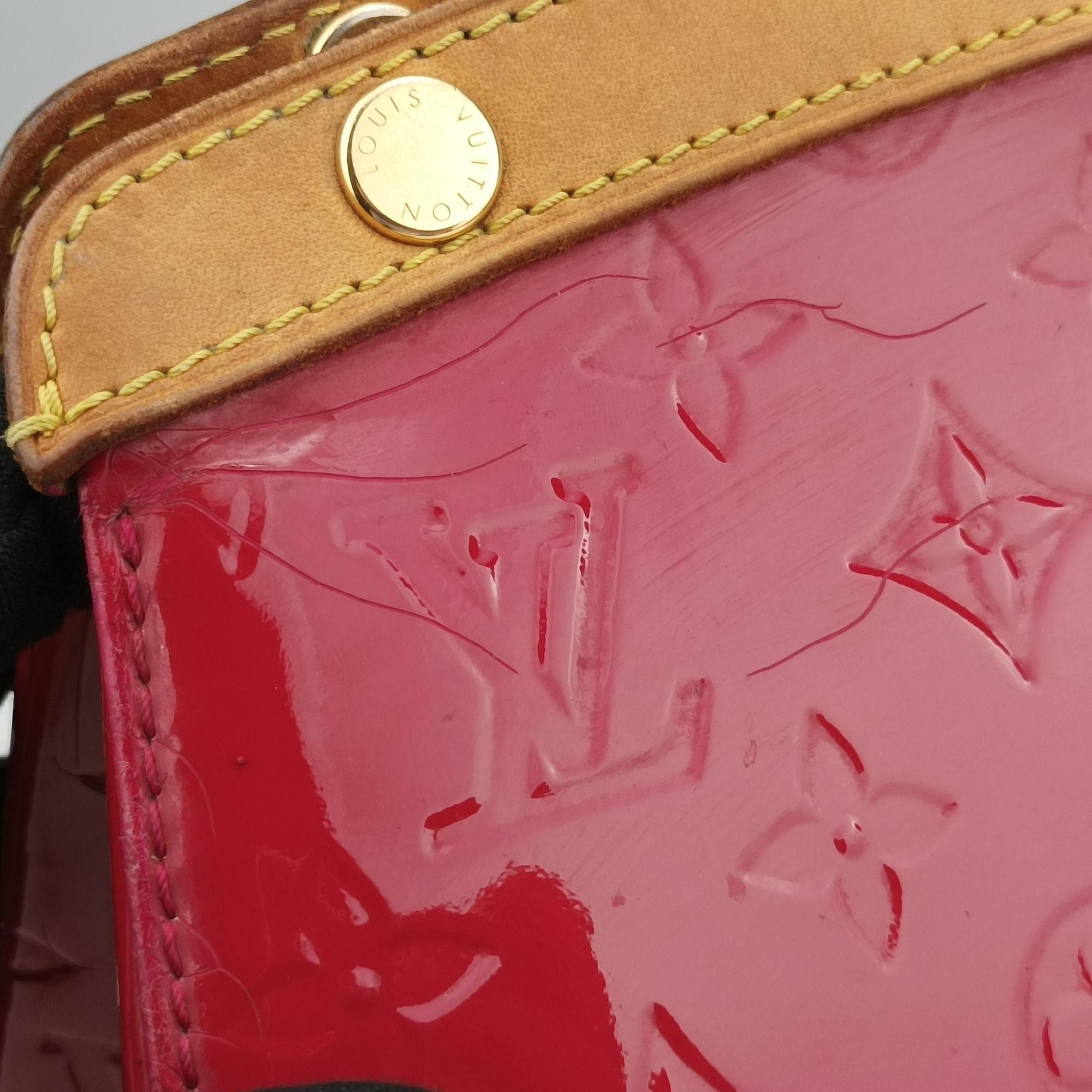 Secondhand Louis Vuitton Brea MM ROSE INDIEN Vernis M91798 shoulderbag | stylenewstar