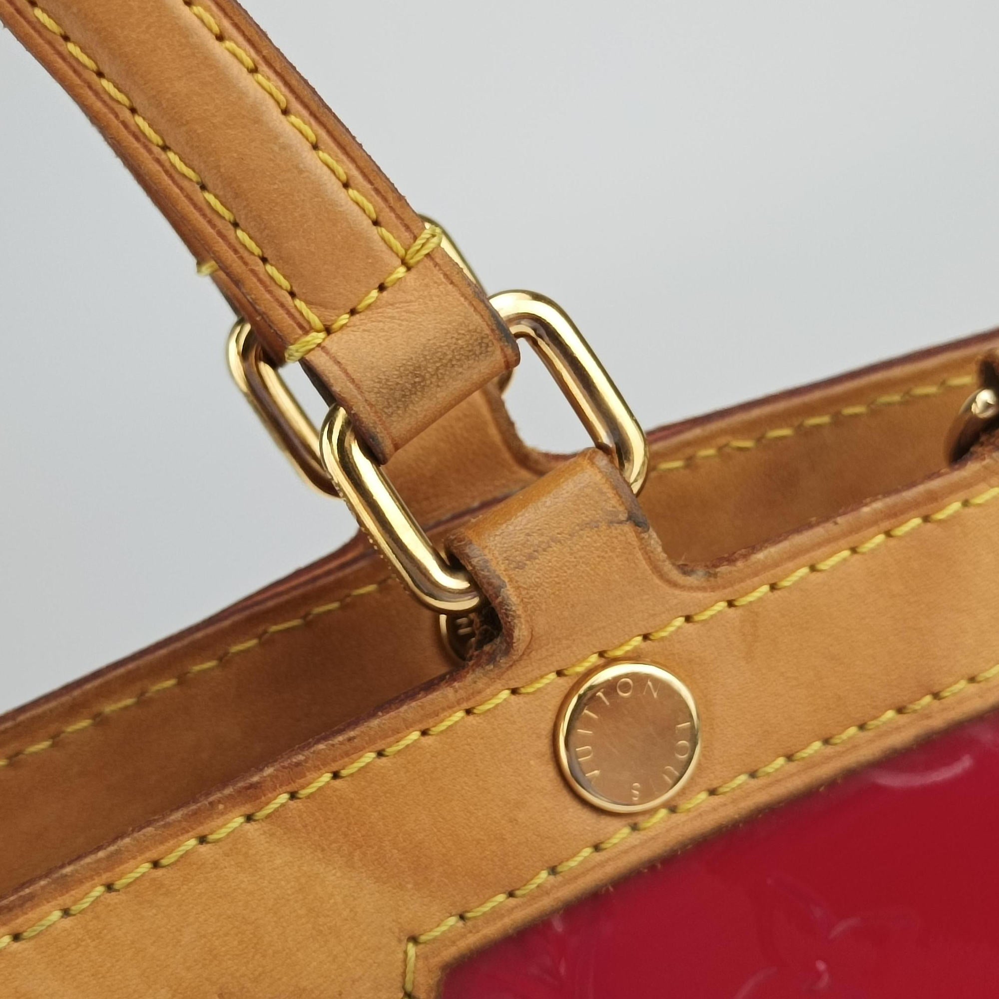 Secondhand Louis Vuitton Brea MM ROSE INDIEN Vernis M91798 shoulderbag | stylenewstar