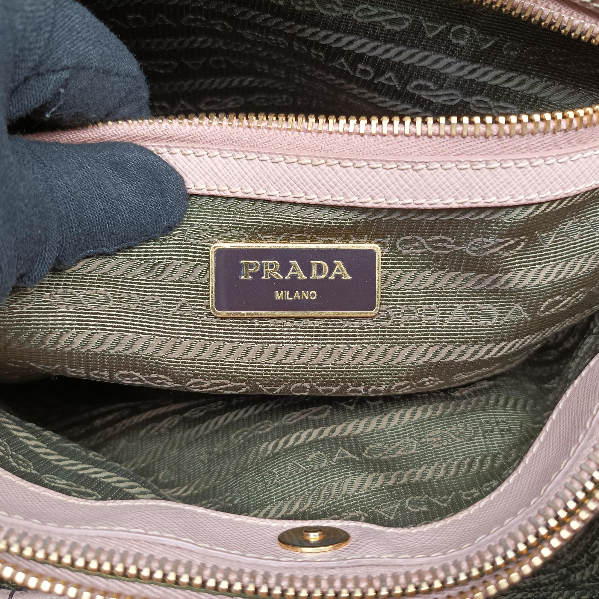 Pre-owned Prada Galleria Pink SAFFIANO Leather BN2274 handbag | stylenewstar