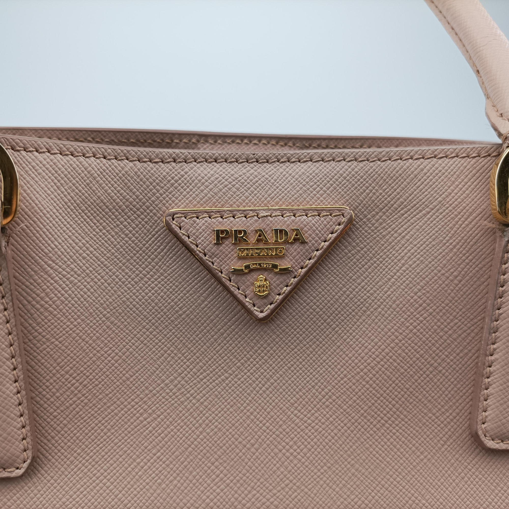 Pre-owned Prada Galleria Pink SAFFIANO Leather BN2274 handbag | stylenewstar