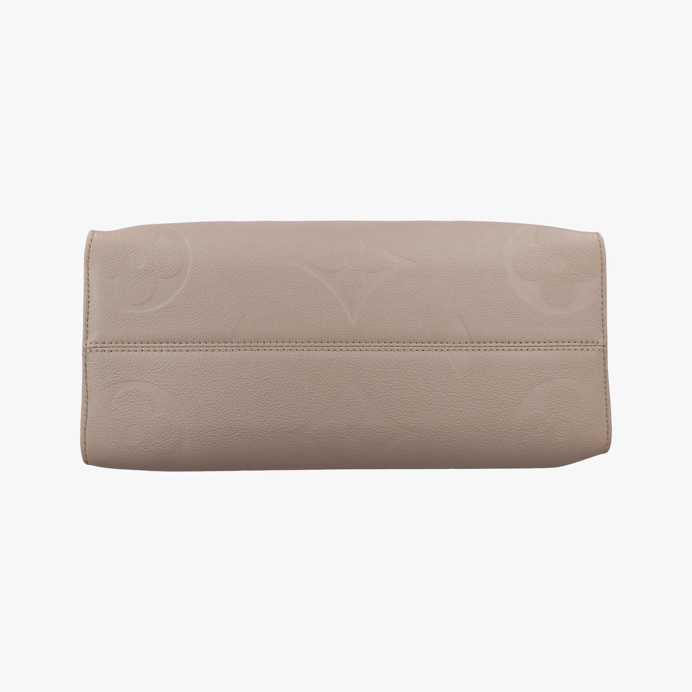 Secondhand Louis Vuitton OntheGo MM Beige Monogram Empreinte M45607 shoulderbag | stylenewstar