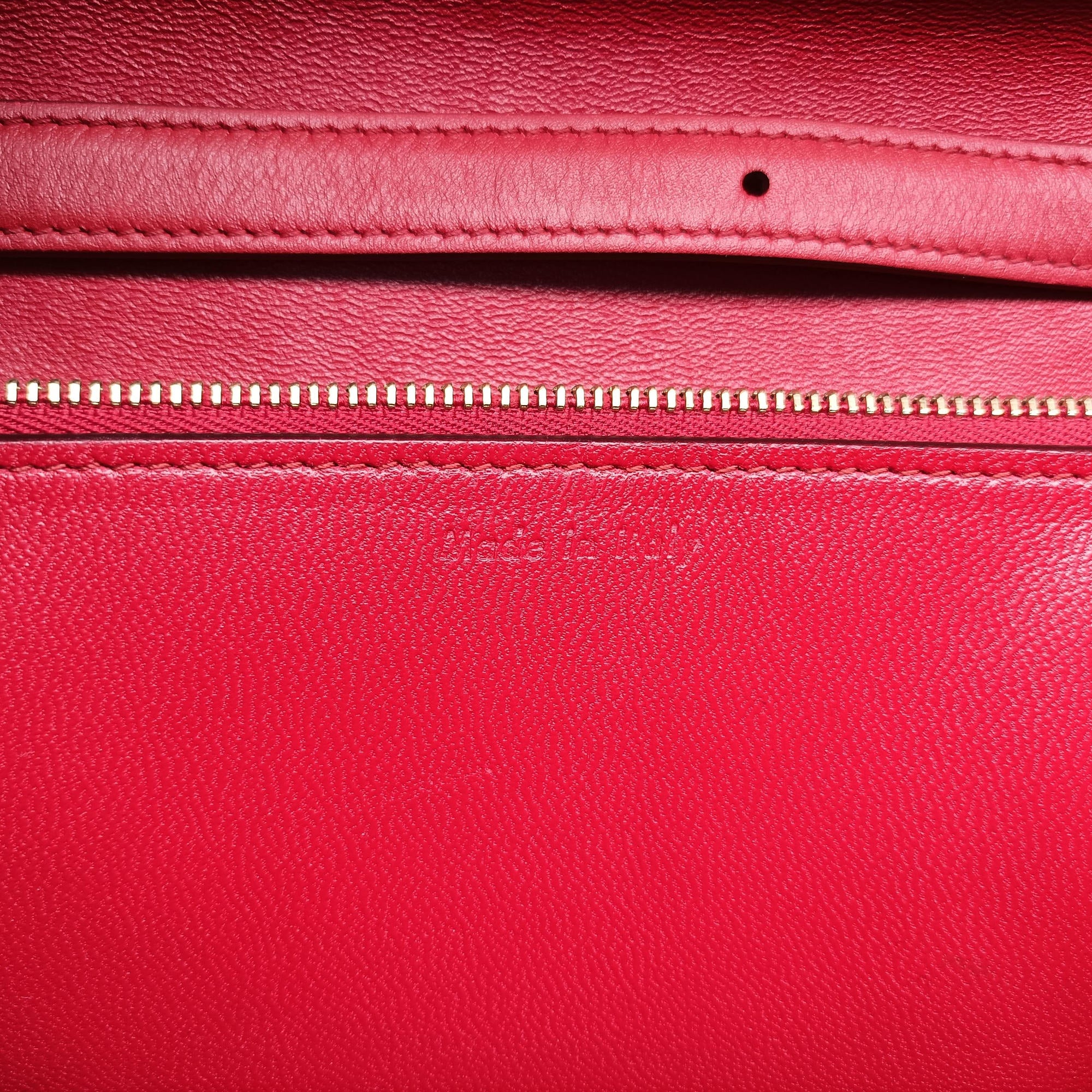 Pre-owned Celine Classic Box Red Leather  shoulderbag | stylenewstar