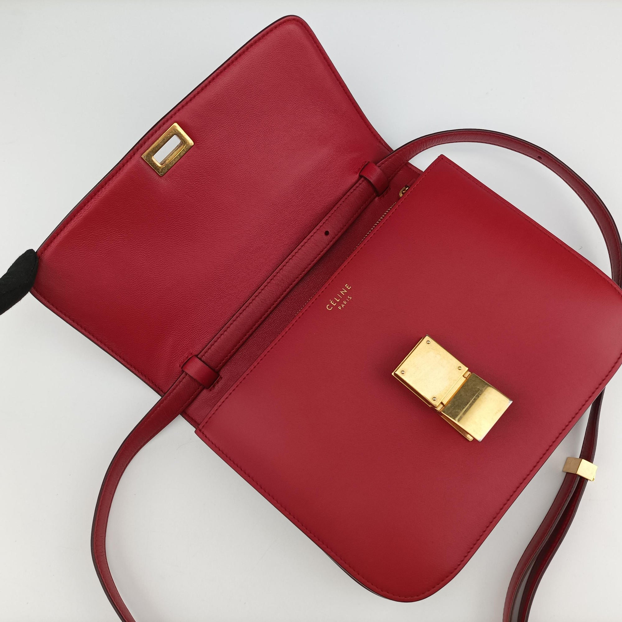Pre-owned Celine Classic Box Red Leather  shoulderbag | stylenewstar