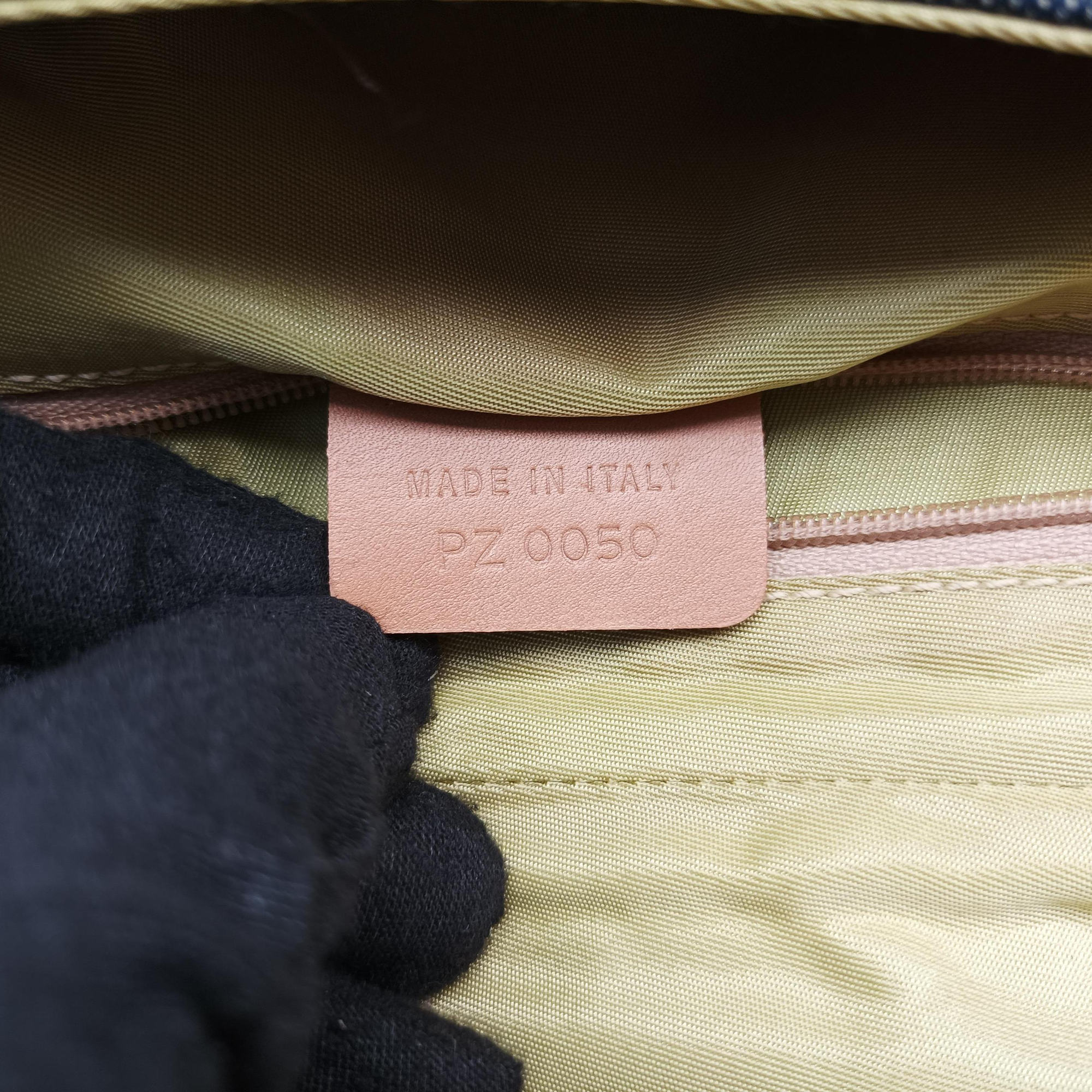 Pre-owned Christian Dior Marispearl Navy denim  handbag | stylenewstar