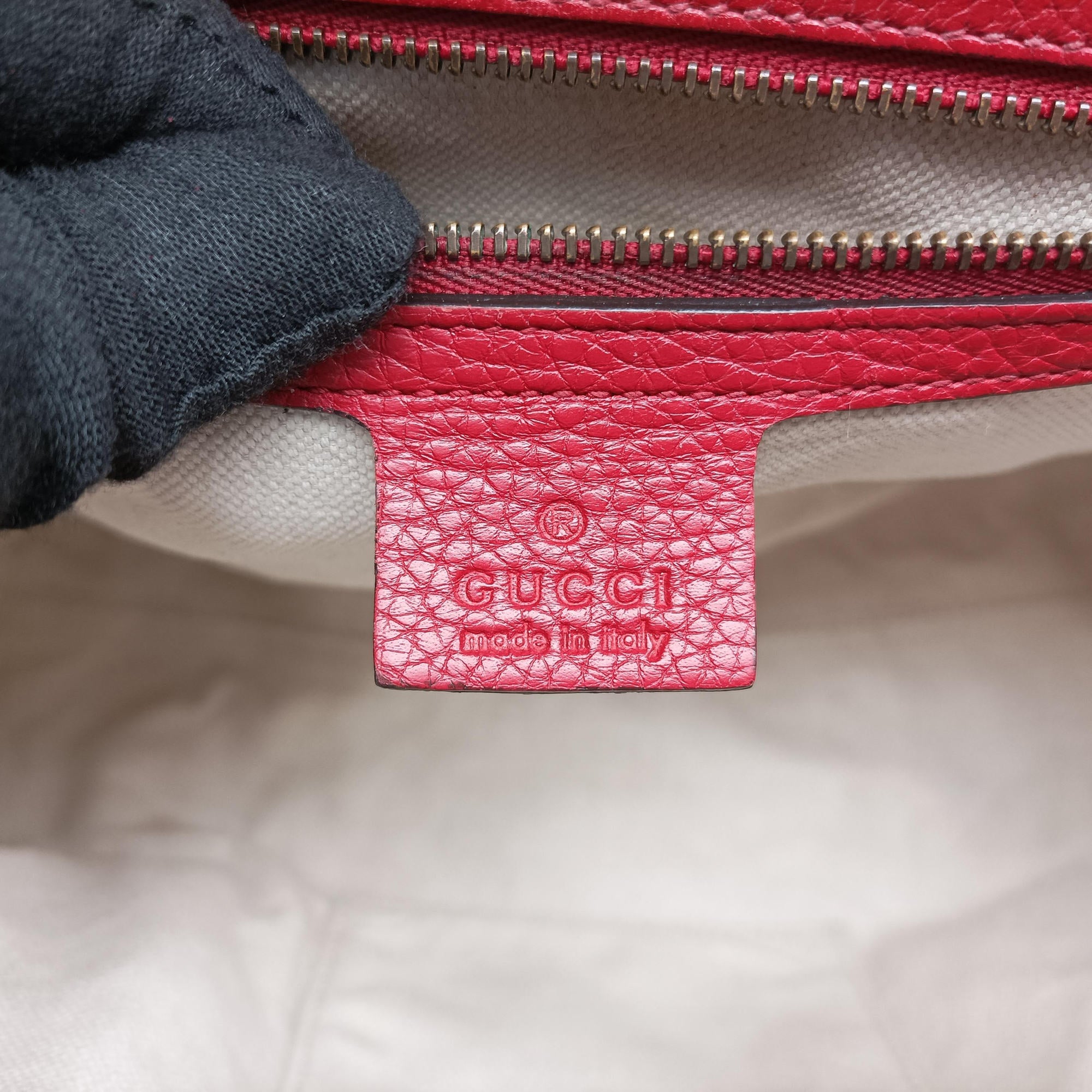 Secondhand Gucci GG Marmont Red Leather 421890 shoulderbag | stylenewstar
