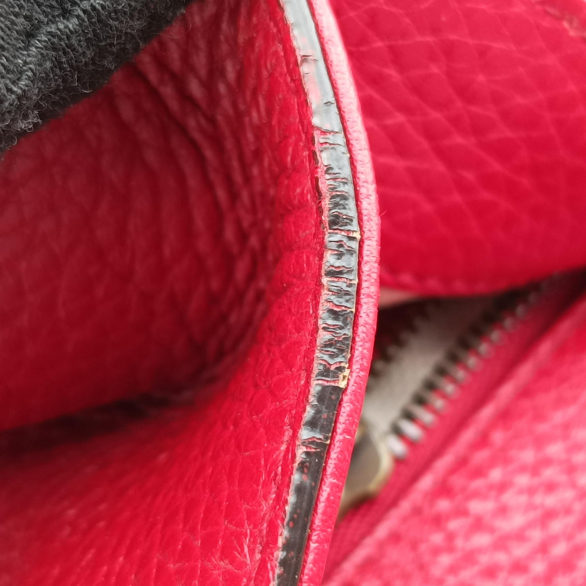Secondhand Gucci GG Marmont Red Leather 421890 shoulderbag | stylenewstar