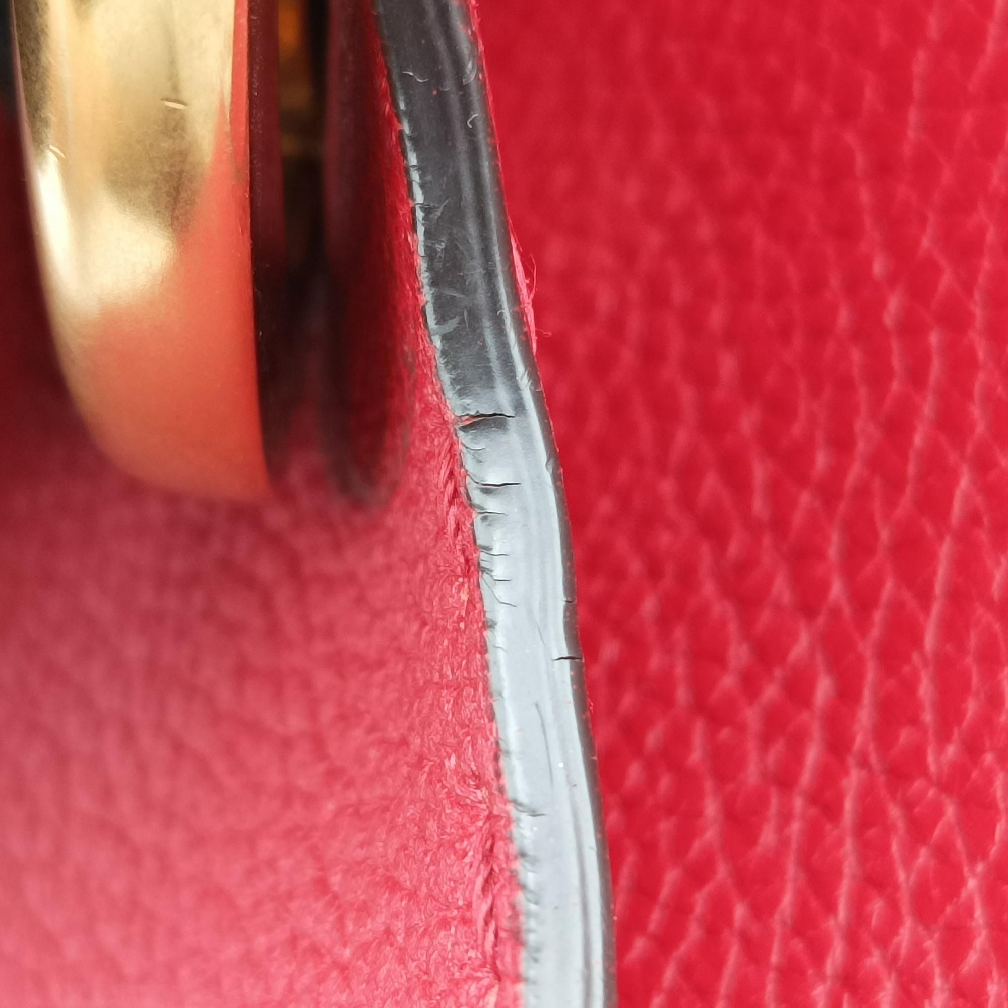 Secondhand Gucci GG Marmont Red Leather 421890 shoulderbag | stylenewstar