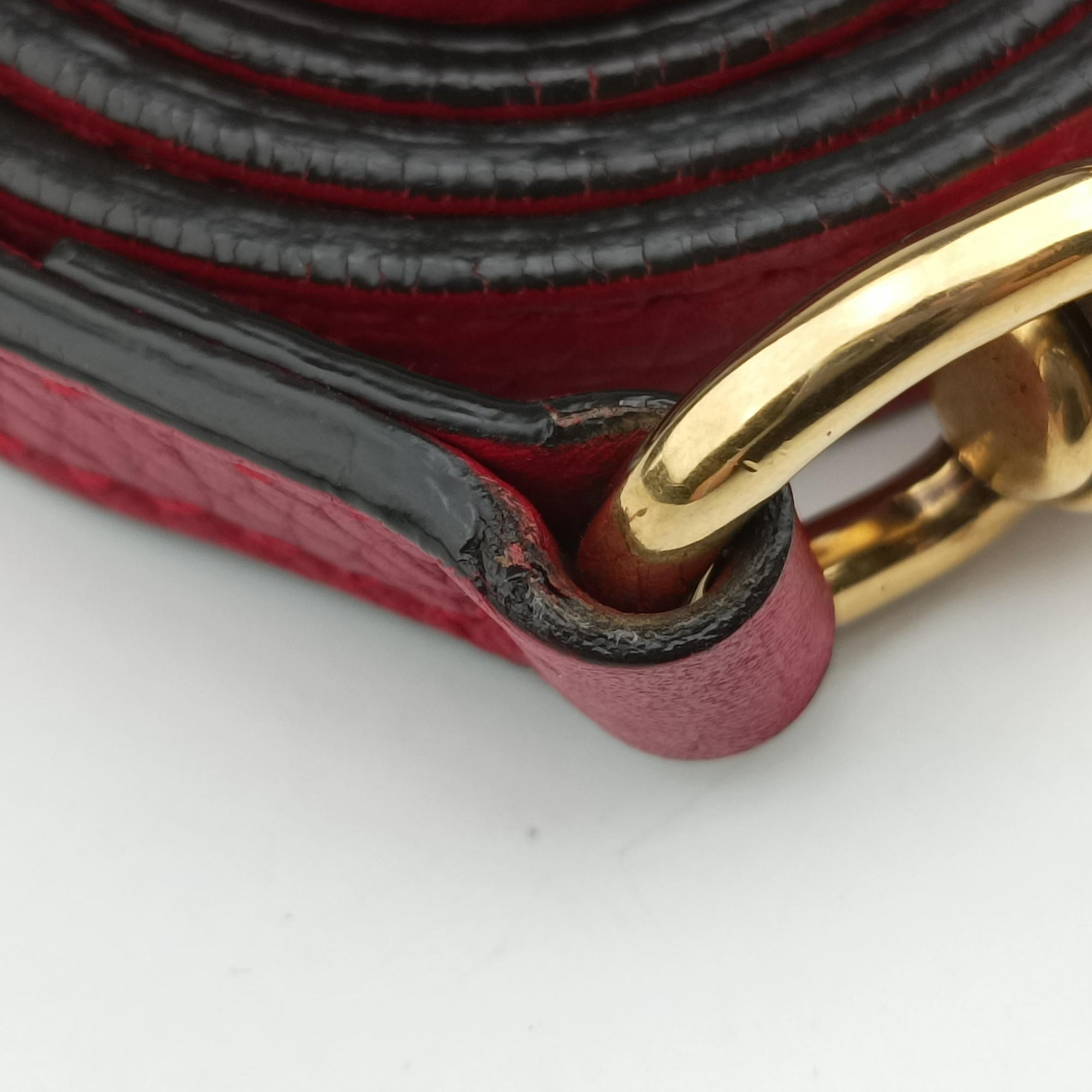 Secondhand Gucci GG Marmont Red Leather 421890 shoulderbag | stylenewstar