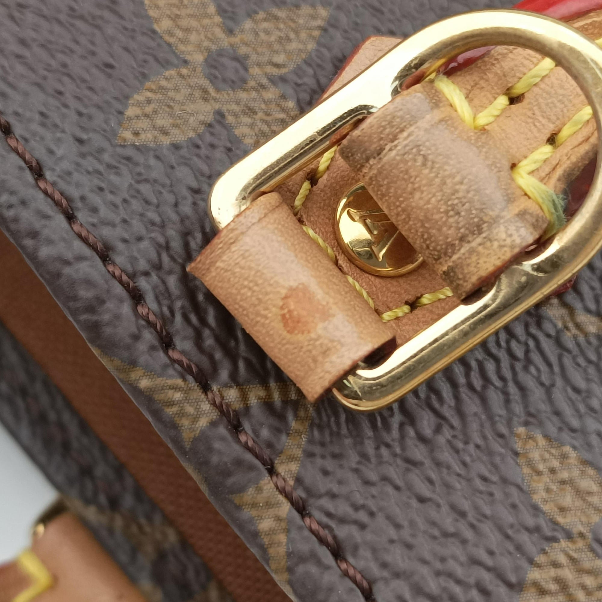 Pre-owned Louis Vuitton Petit Sac Plat Brown Monogram Canvas M69442 shoulderbag | stylenewstar