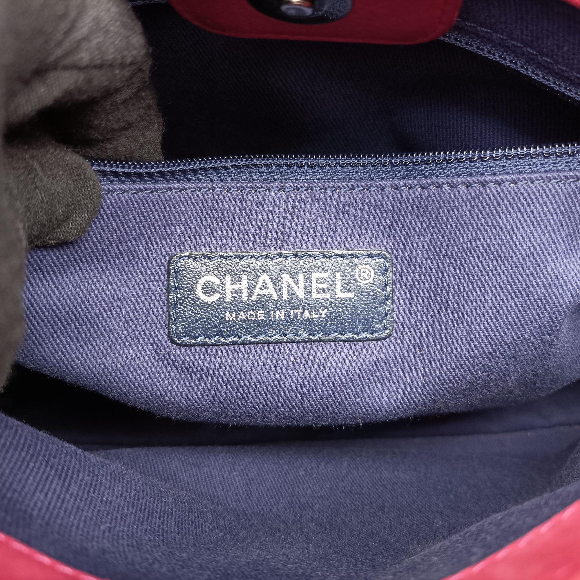 Pre-owned Chanel Matelasse cocomark Mademoiselle Red Leather A67388 shoulderbag | stylenewstar
