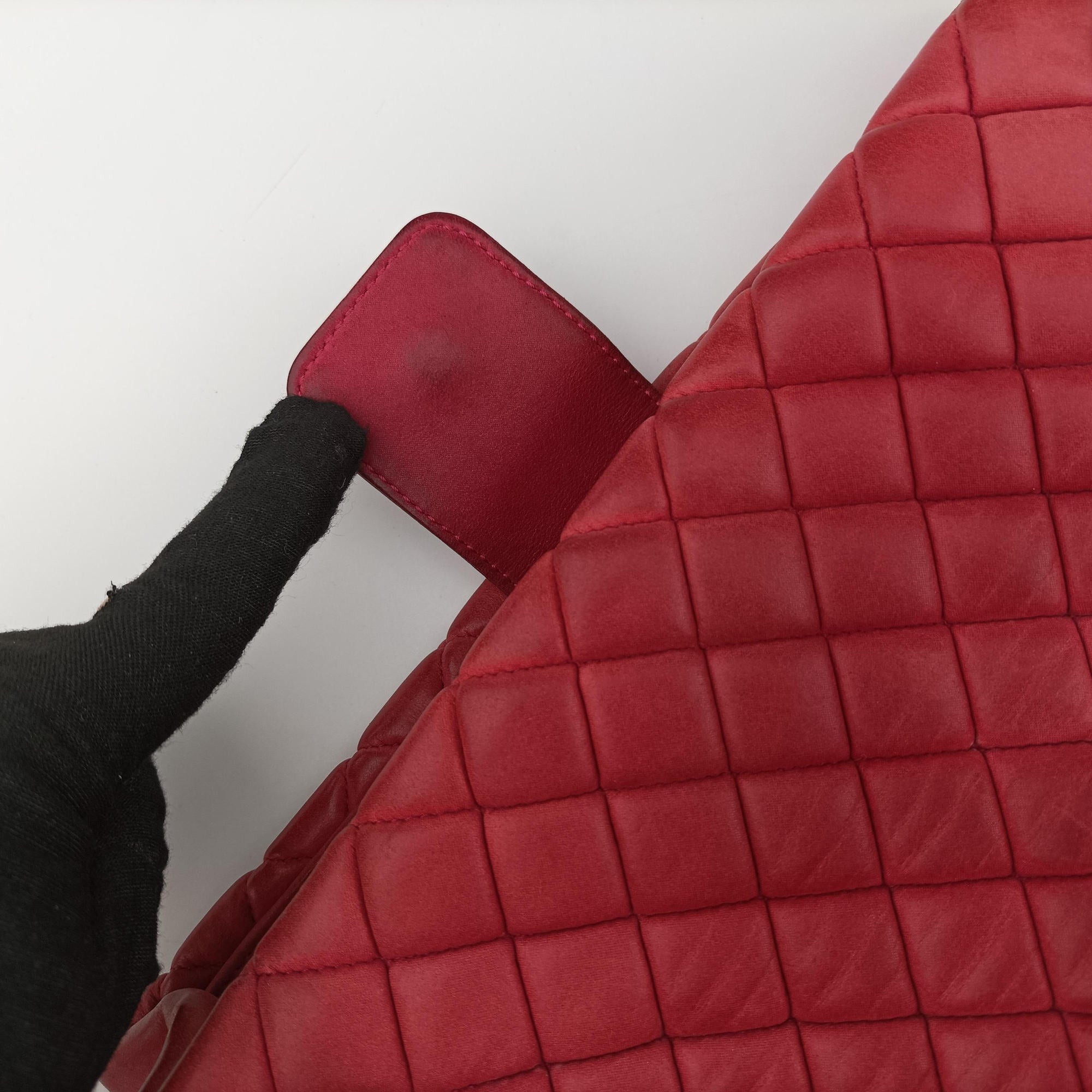 Pre-owned Chanel Matelasse cocomark Mademoiselle Red Leather A67388 shoulderbag | stylenewstar