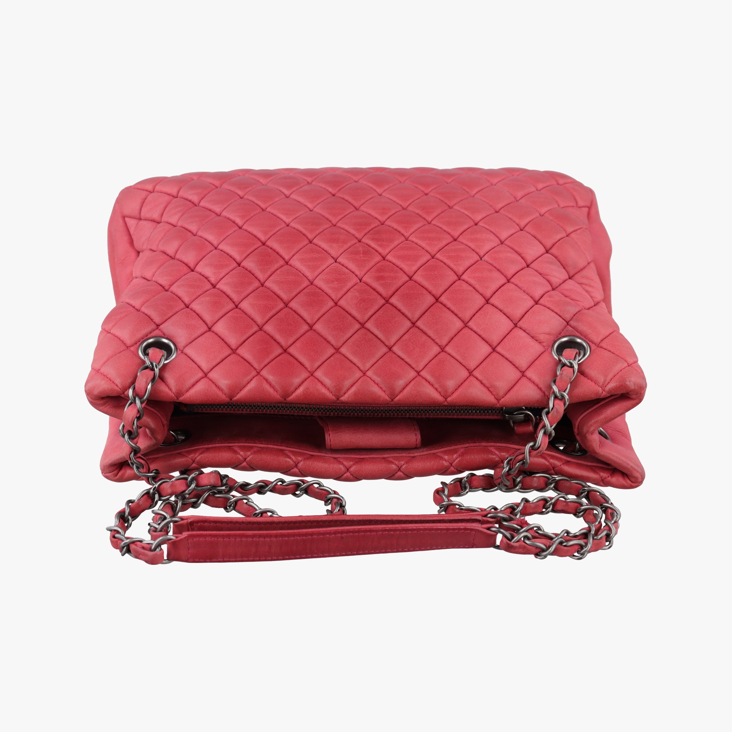 Pre-owned Chanel Matelasse cocomark Mademoiselle Red Leather A67388 shoulderbag | stylenewstar