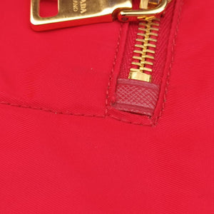 Pre-owned Prada Triangle Logo Red nylon  shoulderbag | stylenewstar