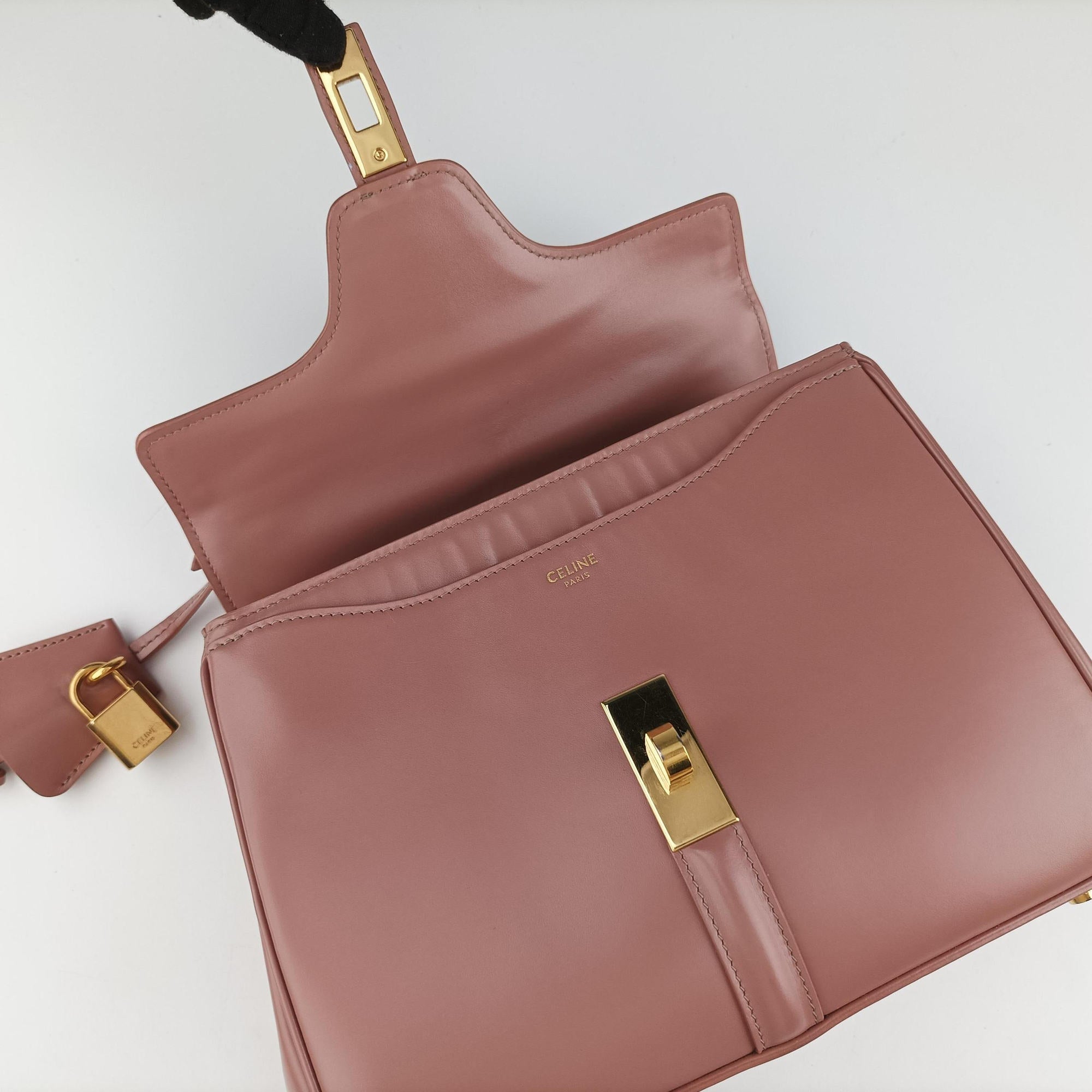 Pre-owned Celine 16 Bag Nude Calfskin 188003 shoulderbag | stylenewstar