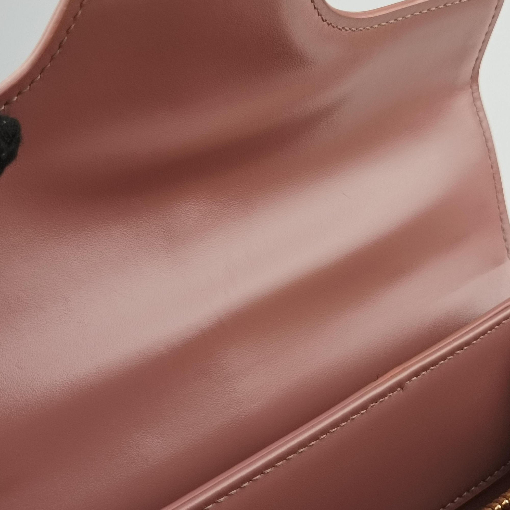 Pre-owned Celine 16 Bag Nude Calfskin 188003 shoulderbag | stylenewstar