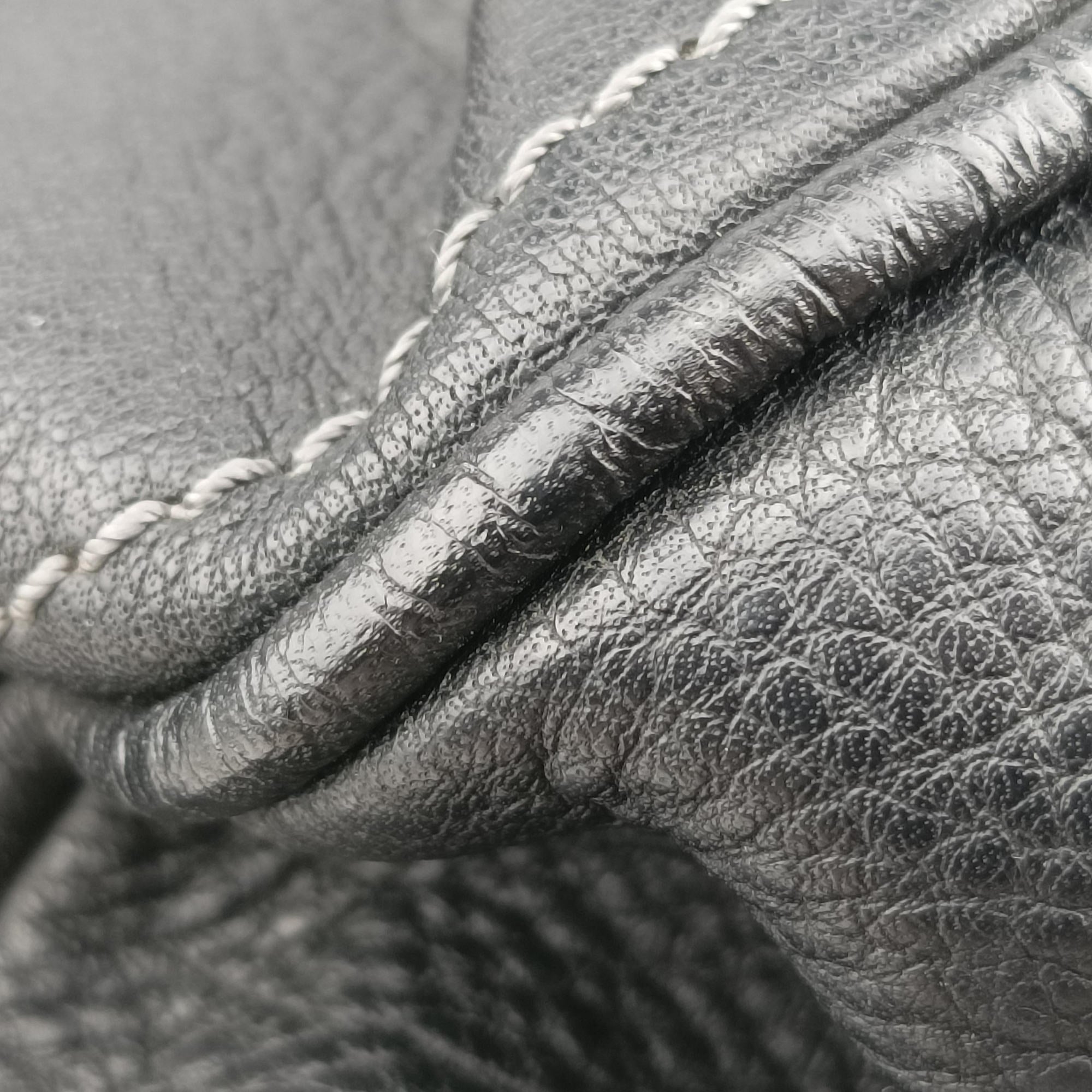 Vintage Chloe Paddington Black Leather  handbag | stylenewstar