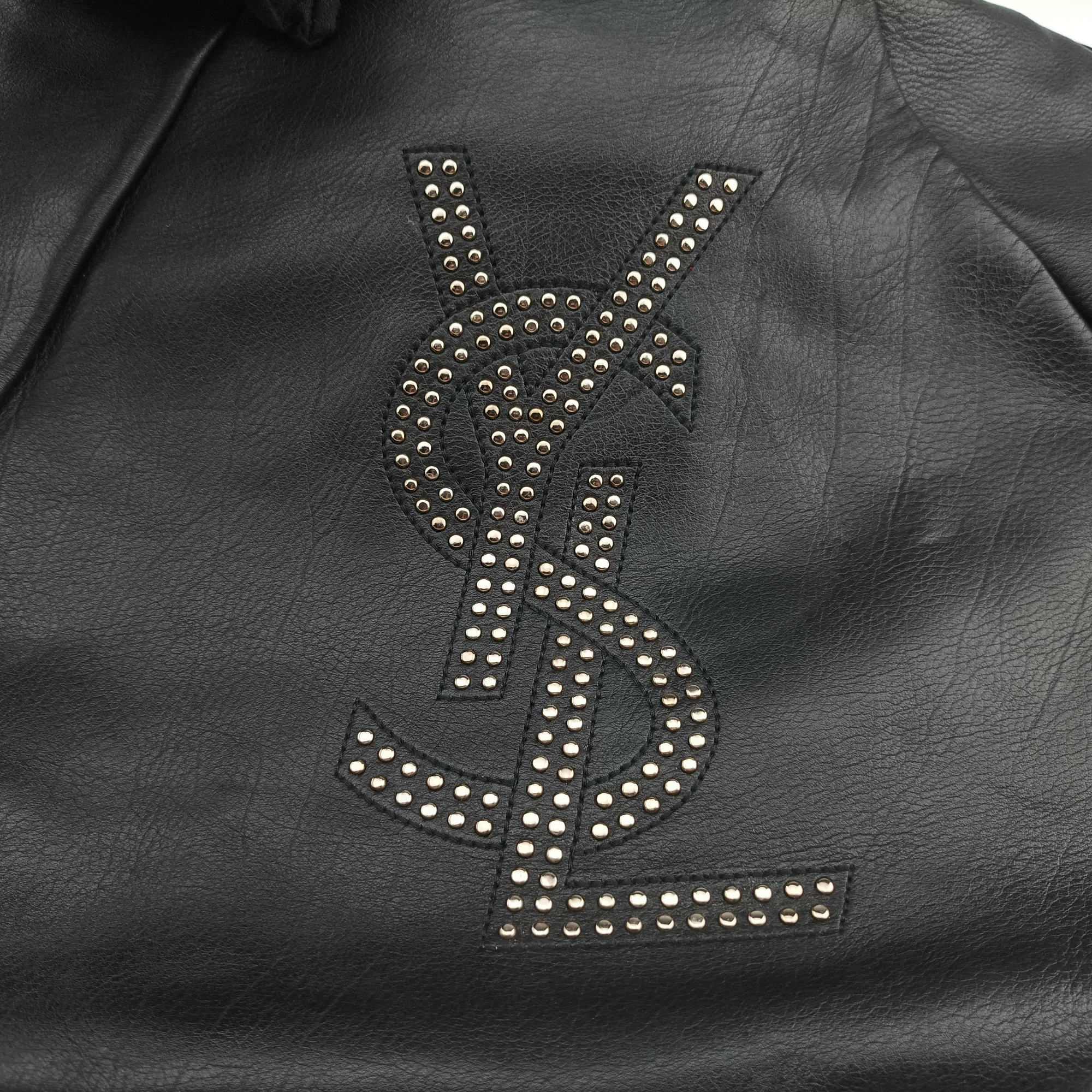 Pre-owned Yves Saint Laurent Mombasa Black Leather 132576 handbag | stylenewstar