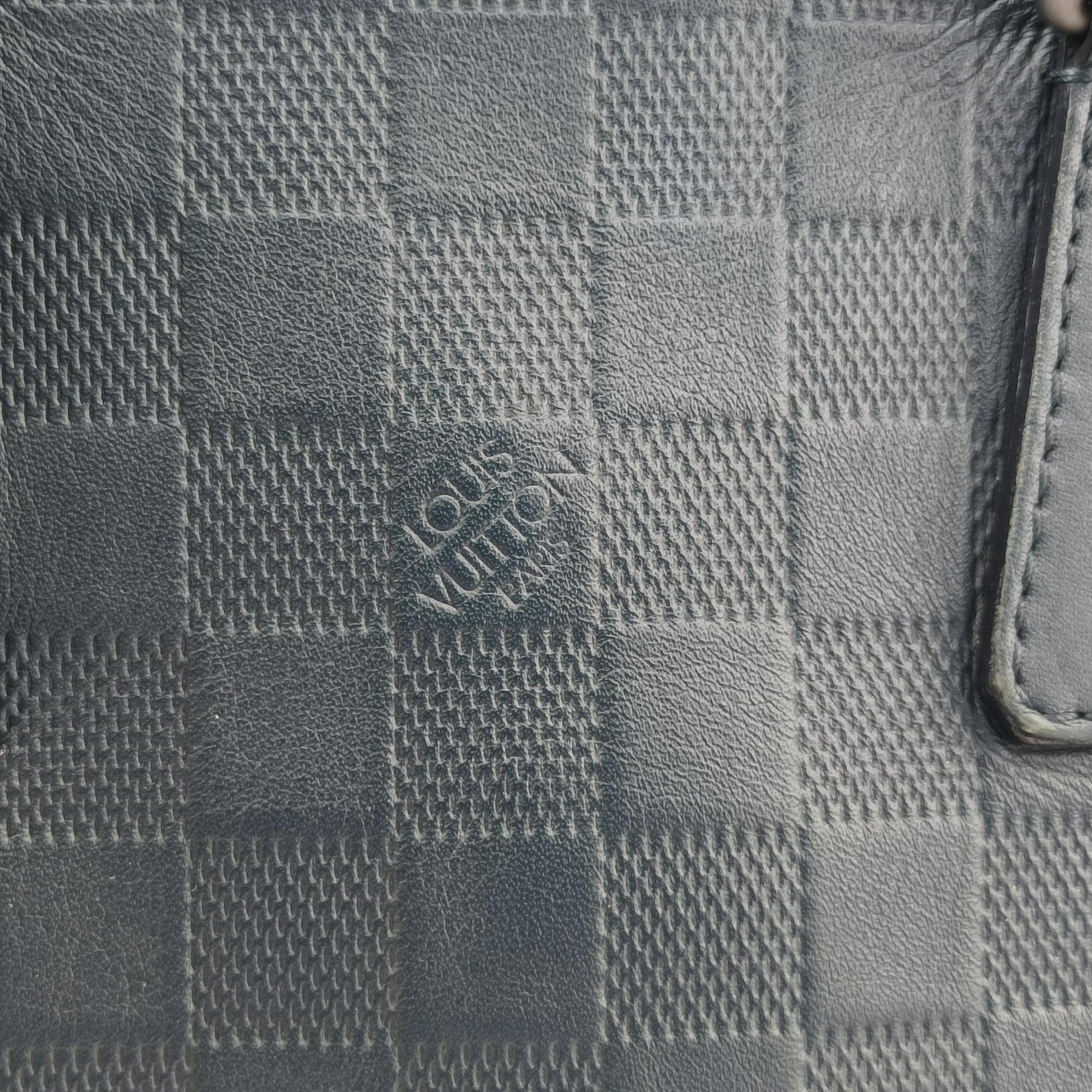 Pre-owned Louis Vuitton Porte Documents Jour Noir Damier Graphite N48224 handbag | stylenewstar