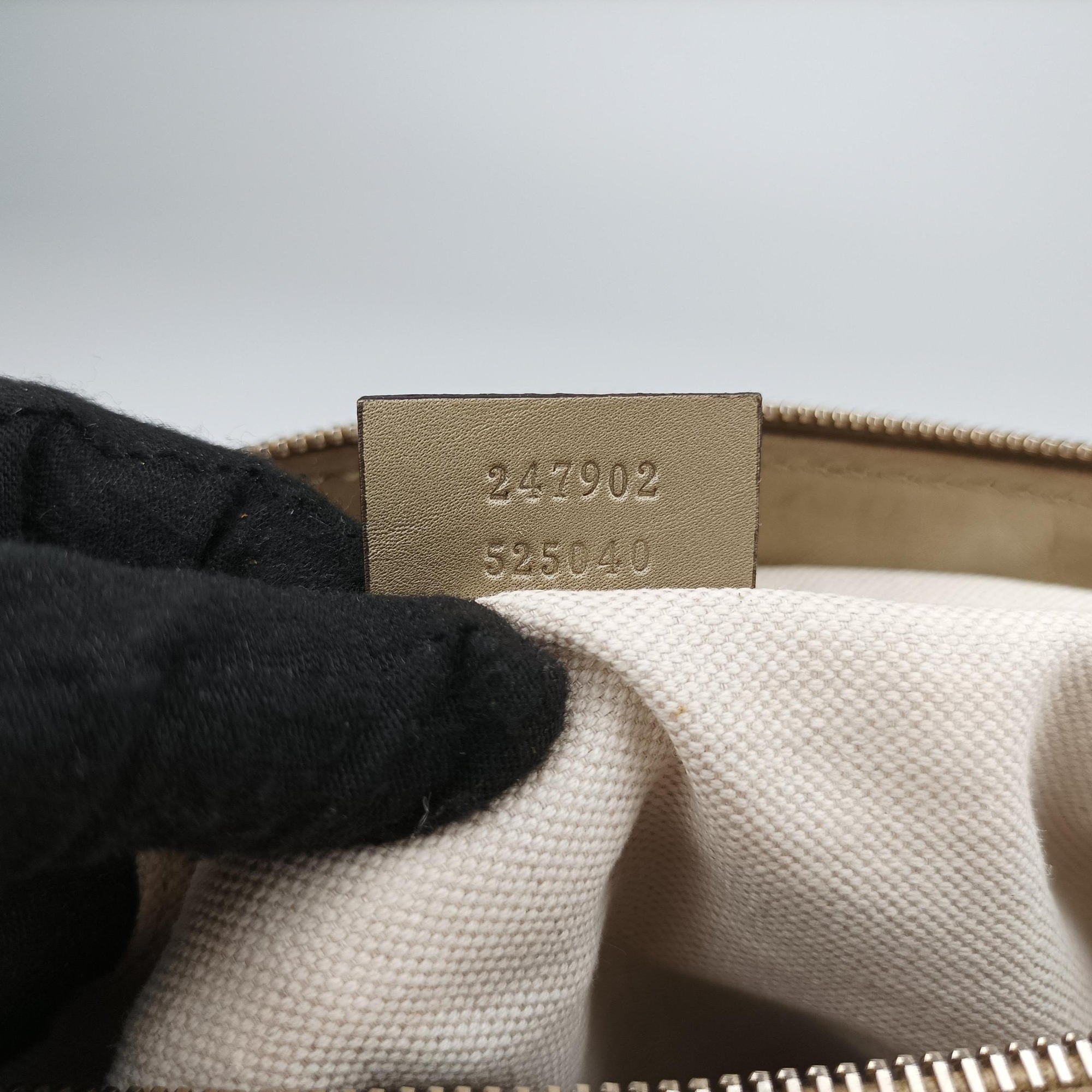 Pre-owned Gucci Sukey Golden Leather 247902 shoulderbag | stylenewstar