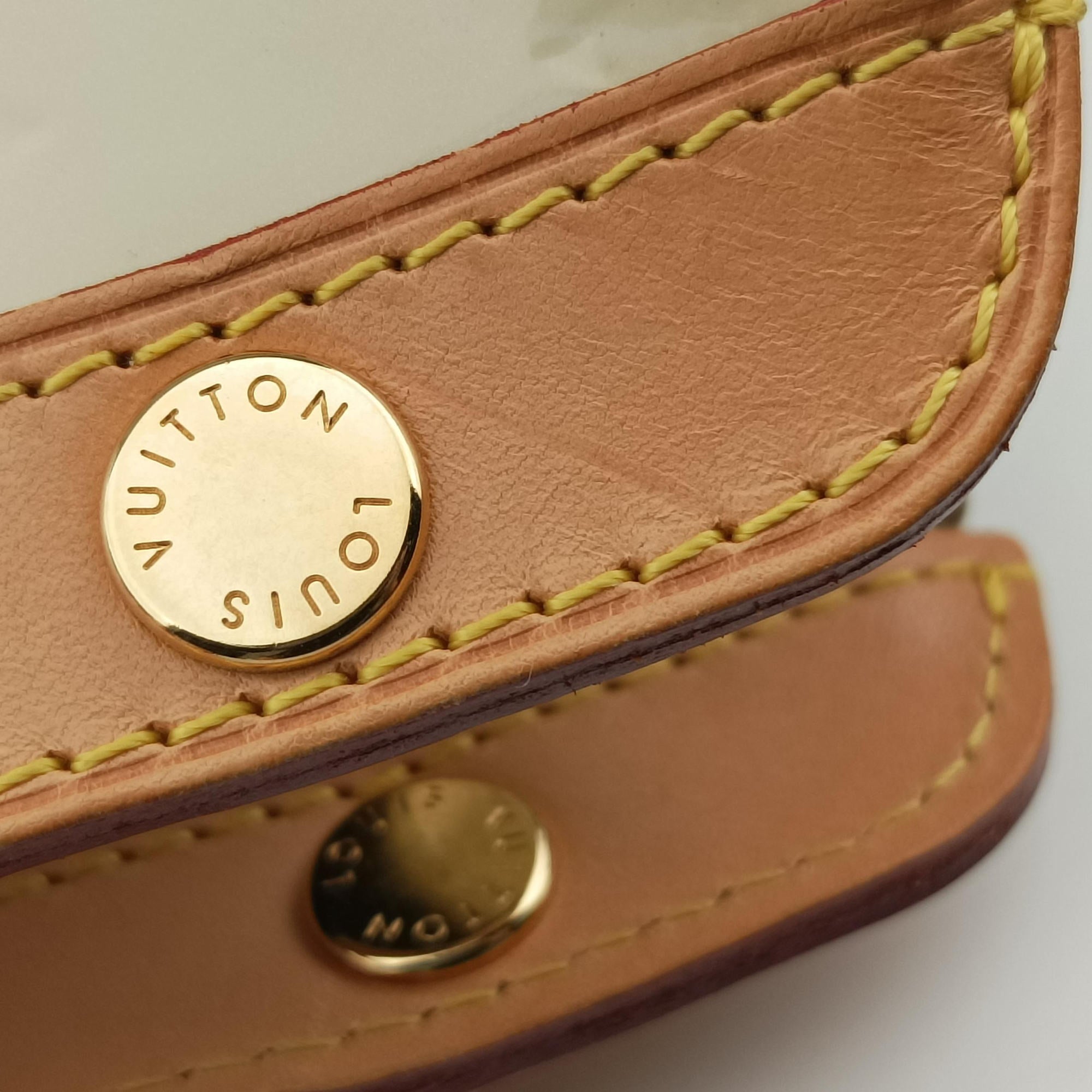 Pre-owned Louis Vuitton Brea MM Broncorail Vernis M91456 shoulderbag | stylenewstar