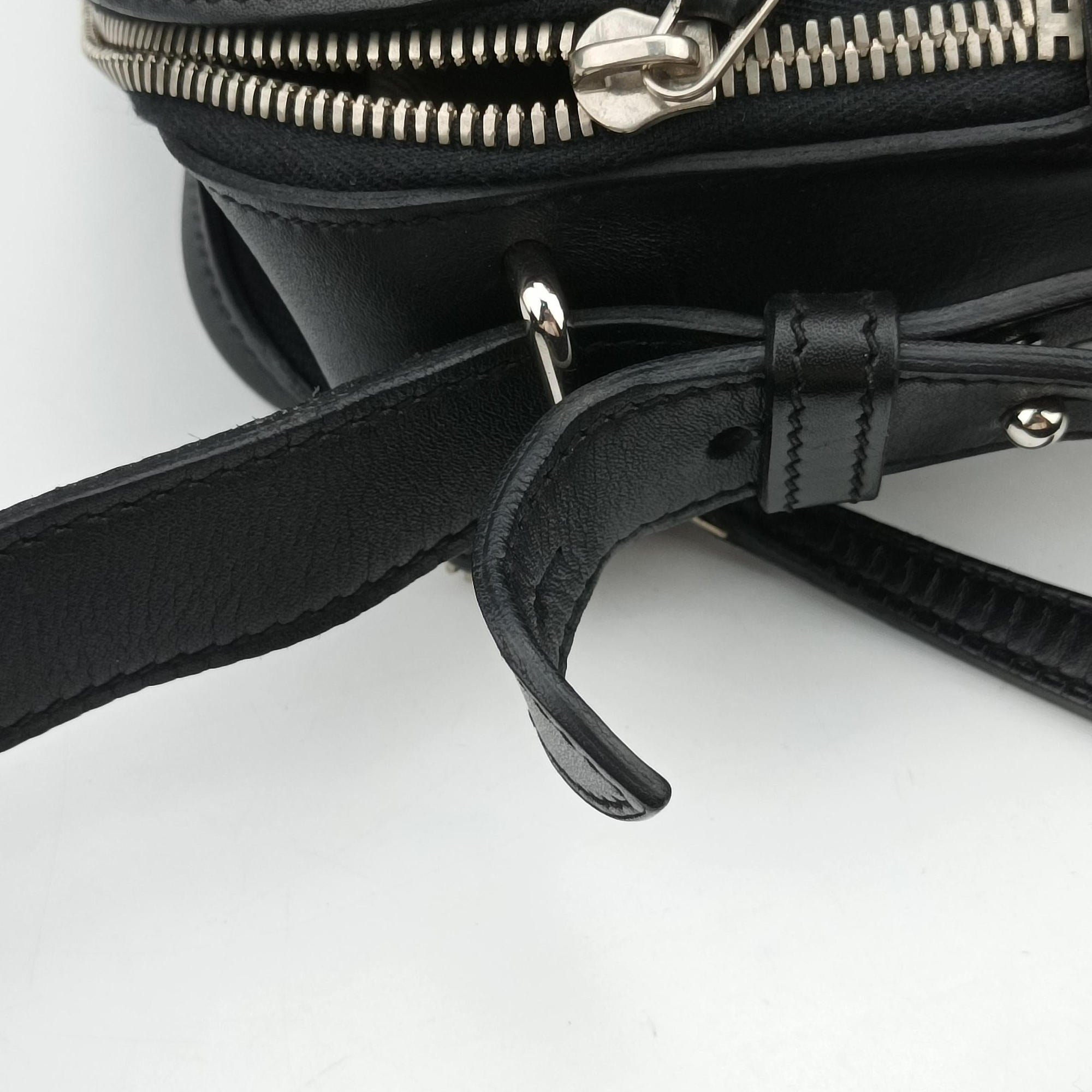 Pre-owned Hermes Hebdo Reporter Black Evergrain Leather  shoulderbag | stylenewstar