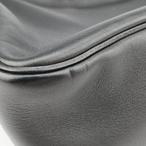 Pre-owned Hermes Hebdo Reporter Black Evergrain Leather  shoulderbag | stylenewstar