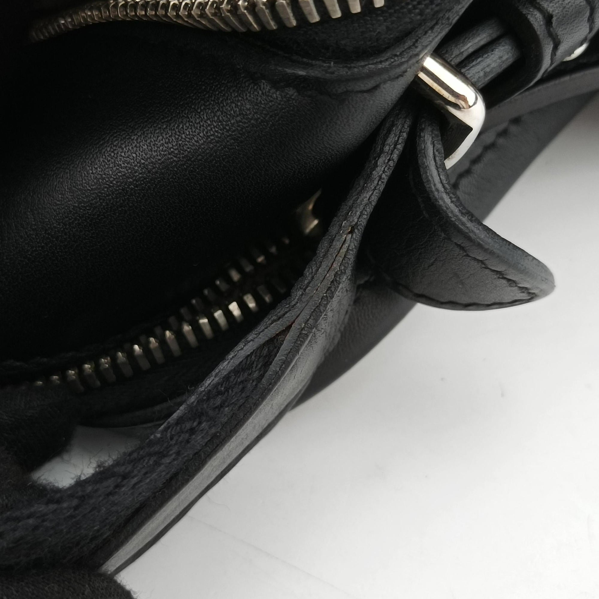 Pre-owned Hermes Hebdo Reporter Black Evergrain Leather  shoulderbag | stylenewstar