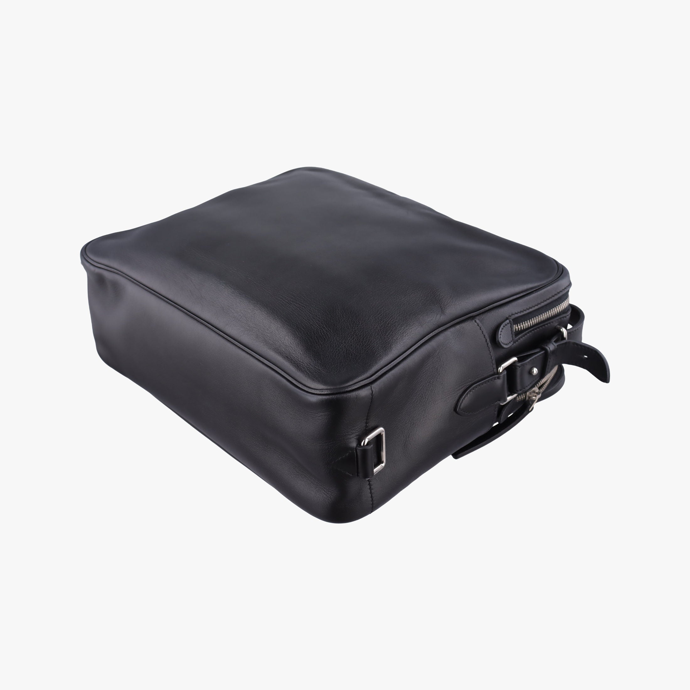 Pre-owned Hermes Hebdo Reporter Black Evergrain Leather  shoulderbag | stylenewstar
