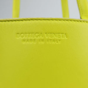 Pre-owned Bottega Veneta THE ARCO Tote Yellow lambskin  handbag | stylenewstar