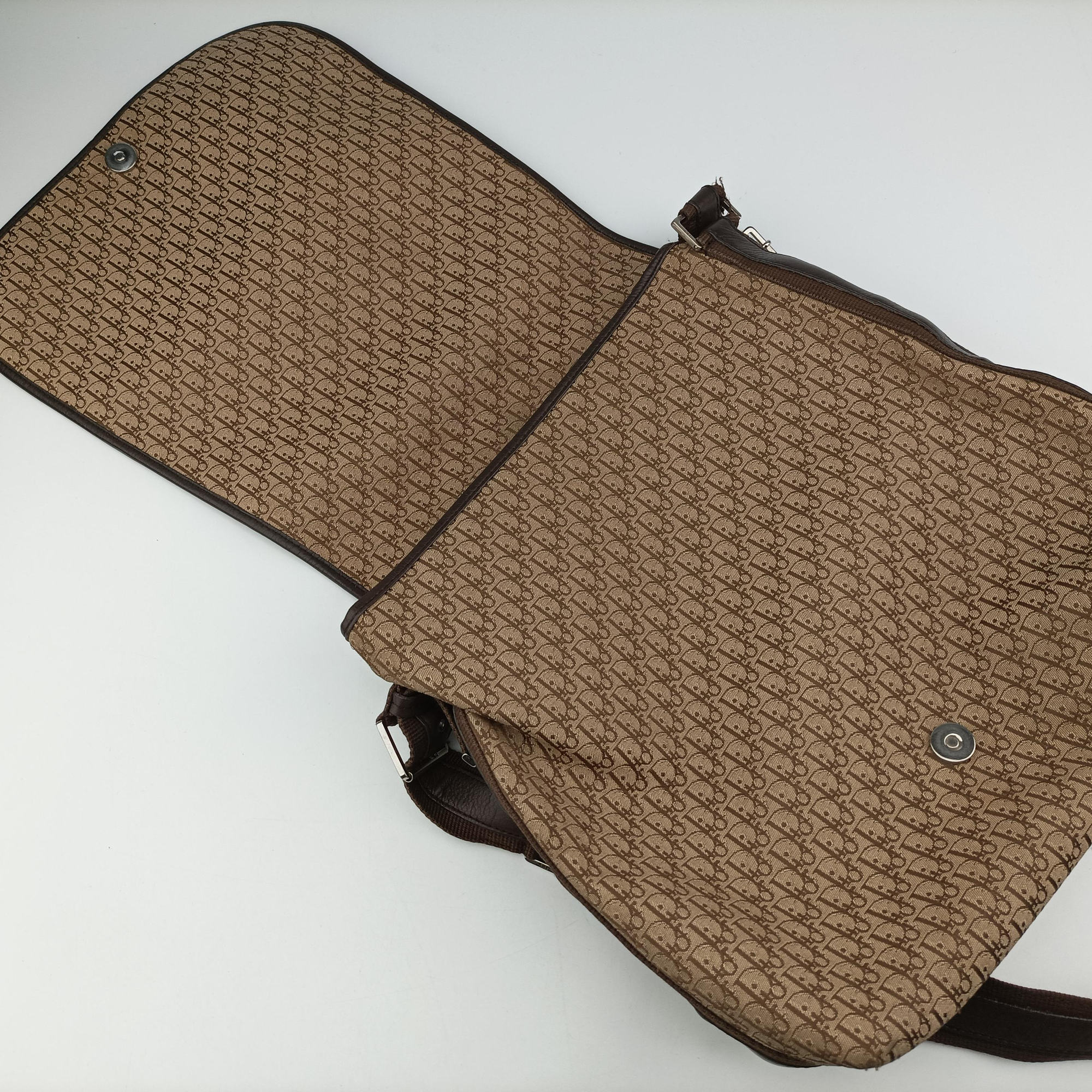 Pre-owned Christian Dior Street Chic Messenger Brown ×Beige Jacquard Canvas×Leather  shoulderbag | stylenewstar