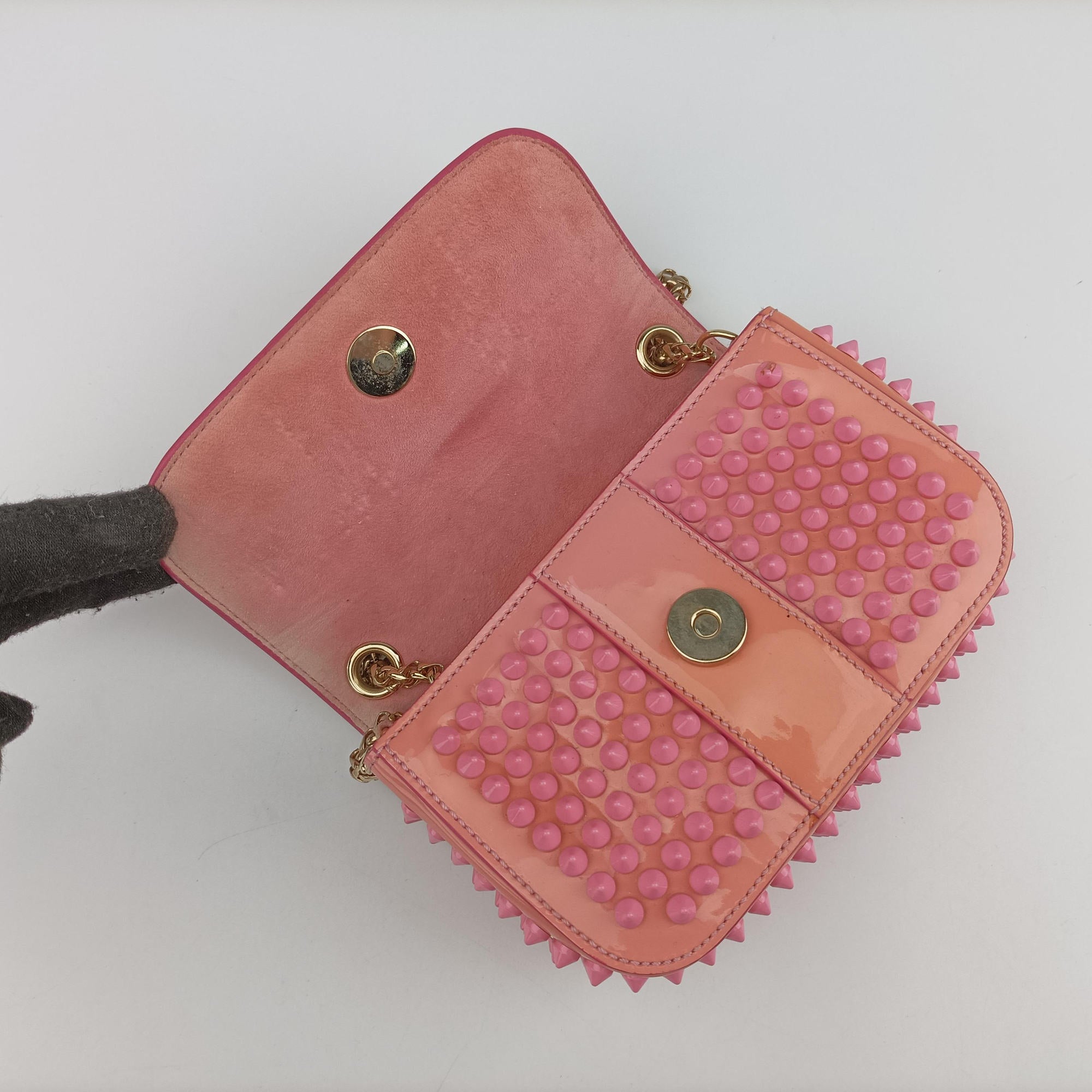 Pre-owned Christian Louboutin Sweet Charity Scarabe Spike Pink Leather  shoulderbag | stylenewstar