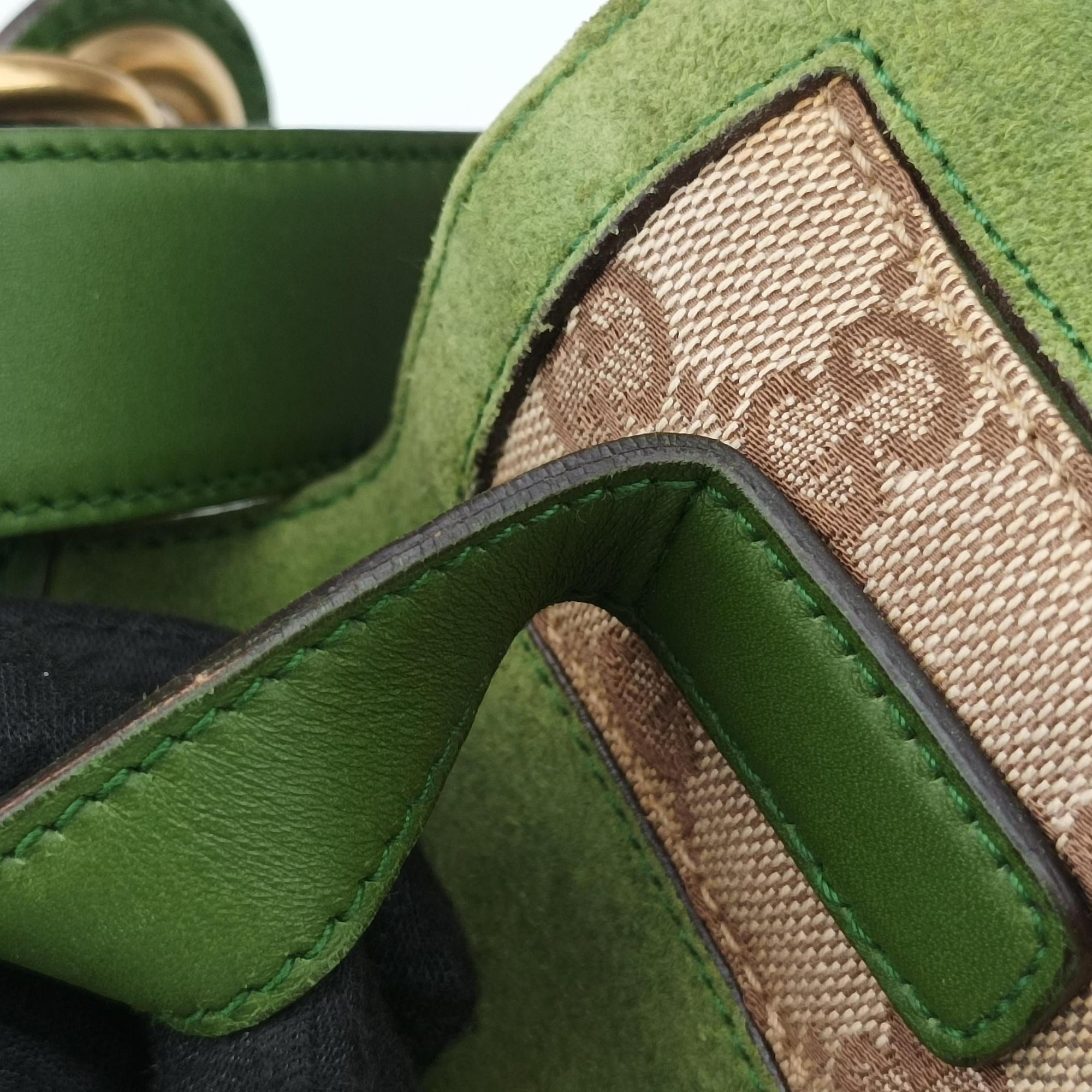 Secondhand Gucci Piston Lock Jackie Hobo Green Suede × Canvas 120885 shoulderbag | stylenewstar
