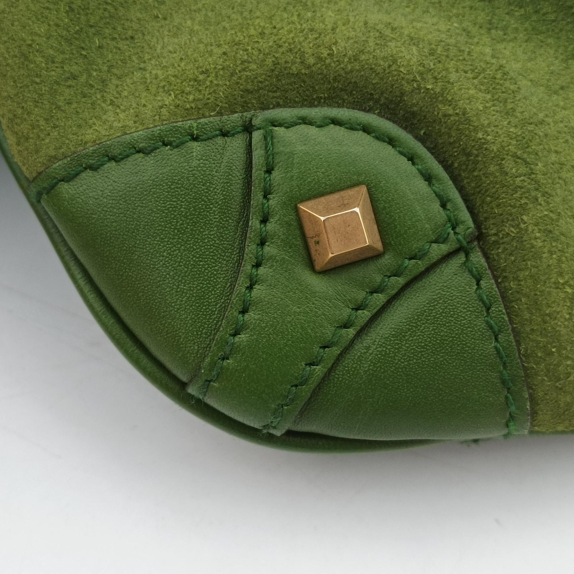 Secondhand Gucci Piston Lock Jackie Hobo Green Suede × Canvas 120885 shoulderbag | stylenewstar