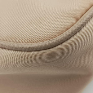 Vintage Prada Re-Edition 2005 Re-Nylon Beige nylon 1BH204 shoulderbag | stylenewstar