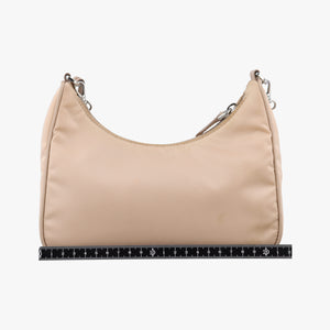 Vintage Prada Re-Edition 2005 Re-Nylon Beige nylon 1BH204 shoulderbag | stylenewstar