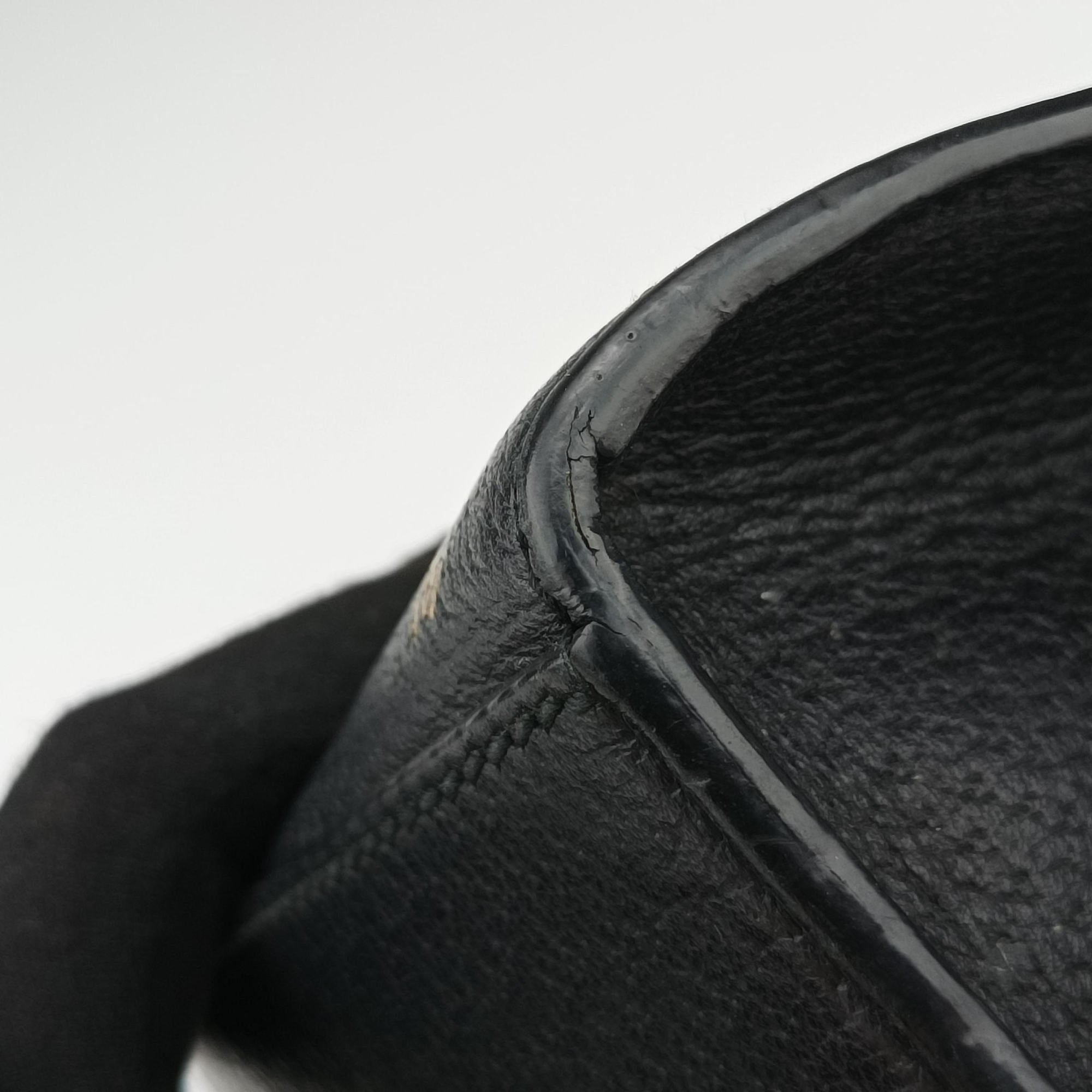 Pre-owned Gucci Padlock Black Leather 432182 shoulderbag | stylenewstar
