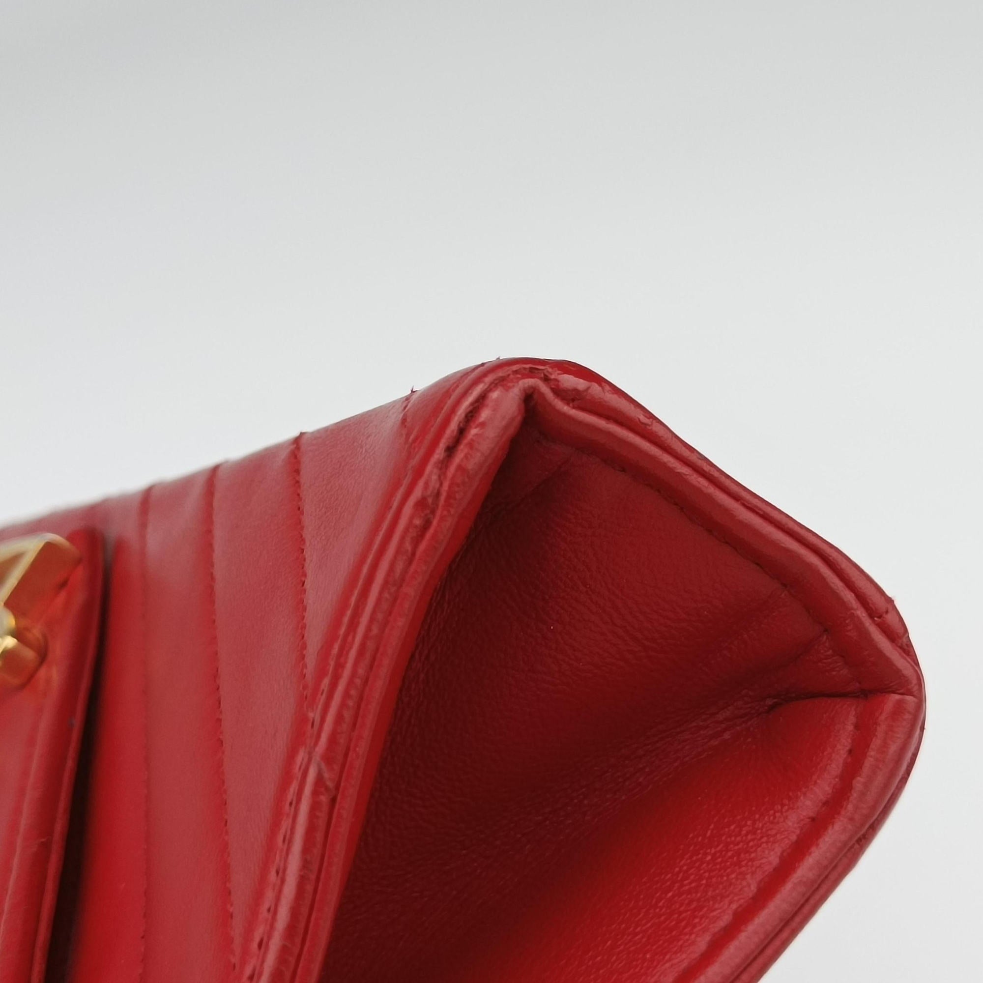 Pre-owned Yves Saint Laurent Monogram Envelope Red Leather 381668 shoulderbag | stylenewstar