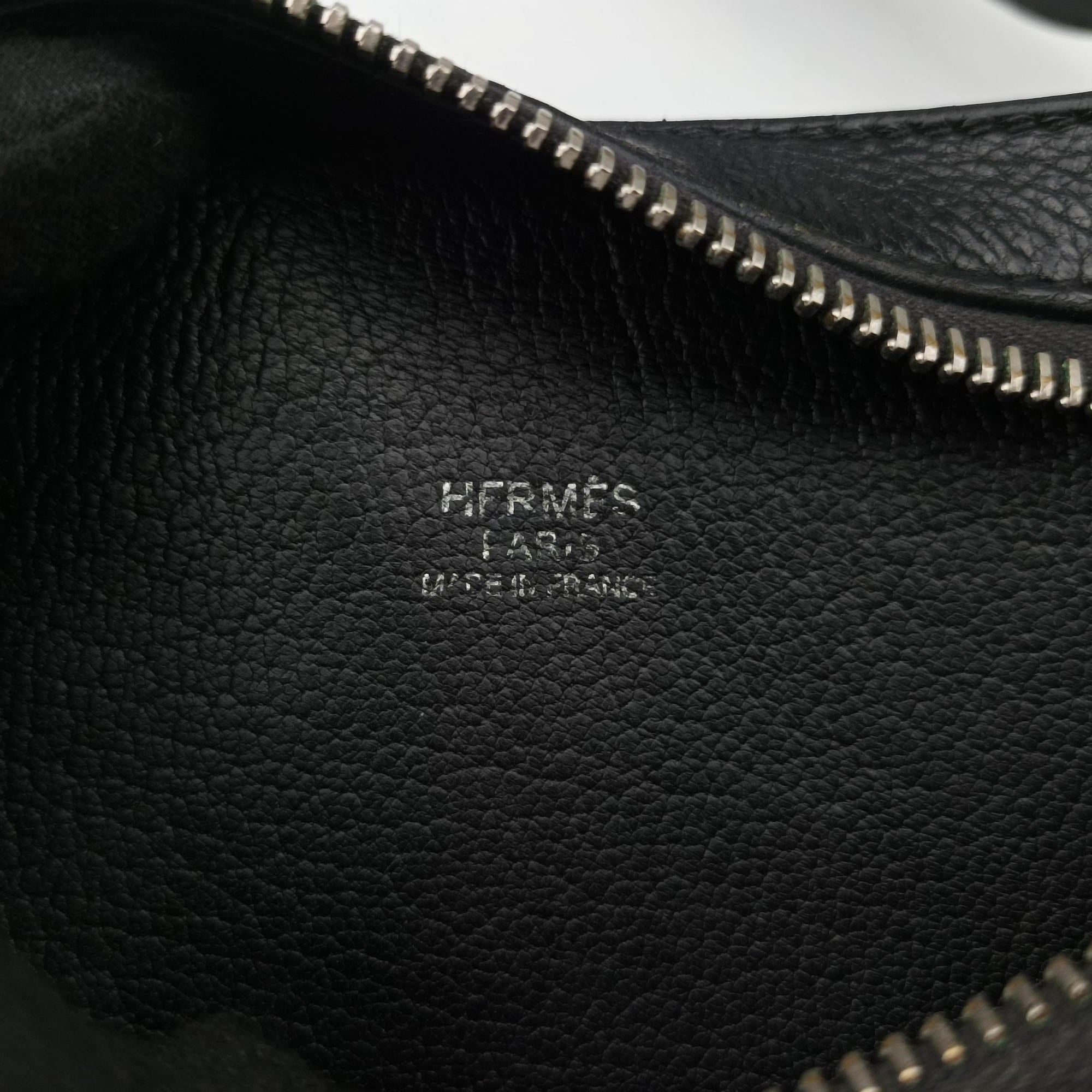 Secondhand Hermes Chiquita 90 Black Evergrain Leather  bum bag/waist bag | stylenewstar