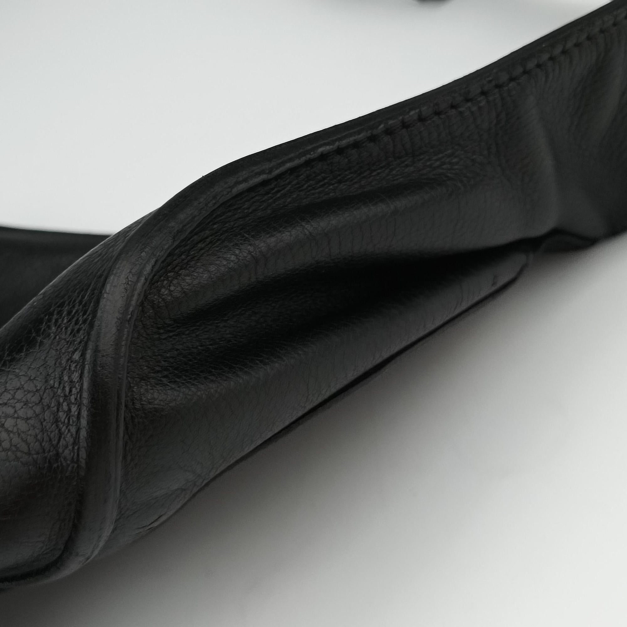 Secondhand Hermes Chiquita 90 Black Evergrain Leather  bum bag/waist bag | stylenewstar