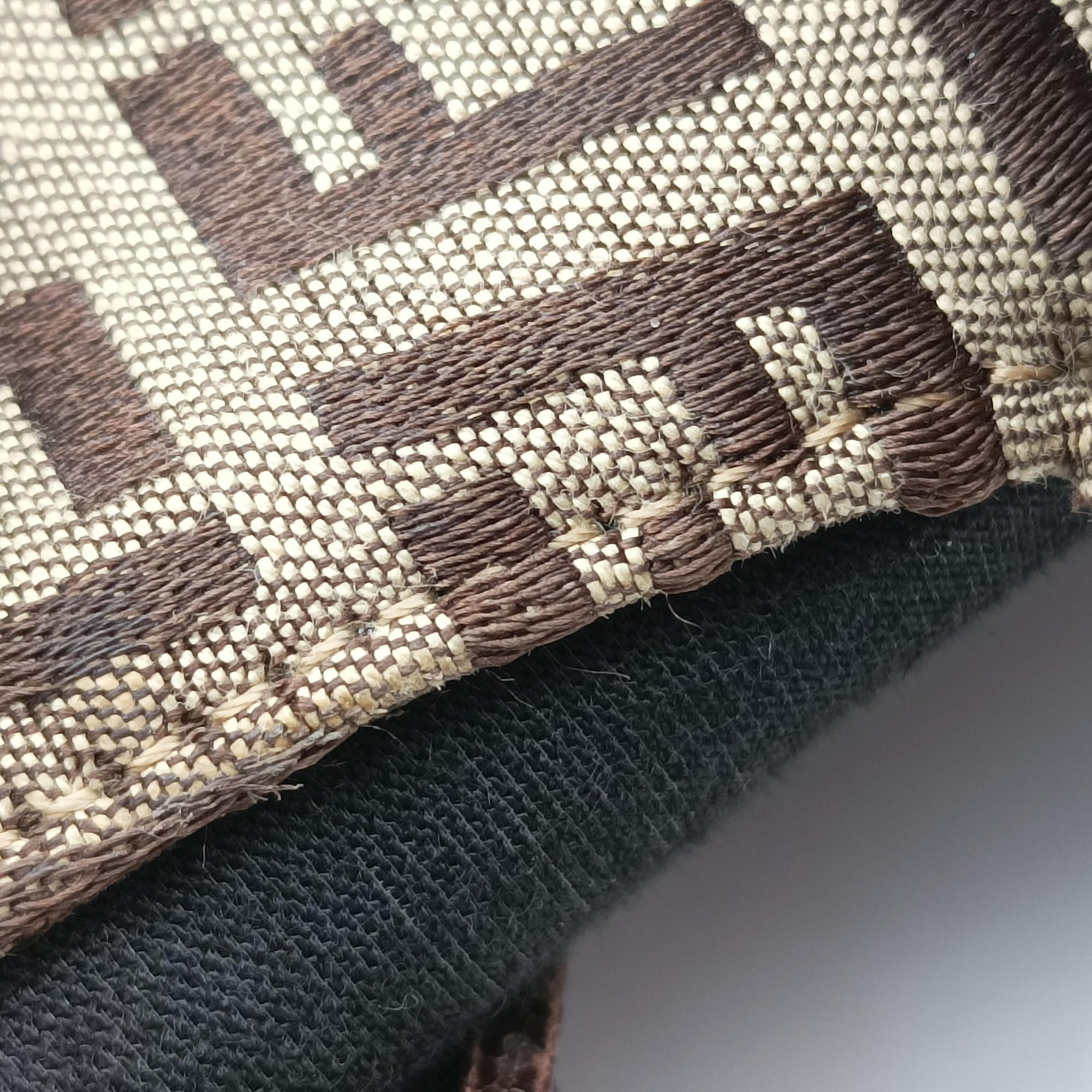 Pre-owned Fendi Baguette Zucchino Brown canvas 8BR180 shoulderbag | stylenewstar